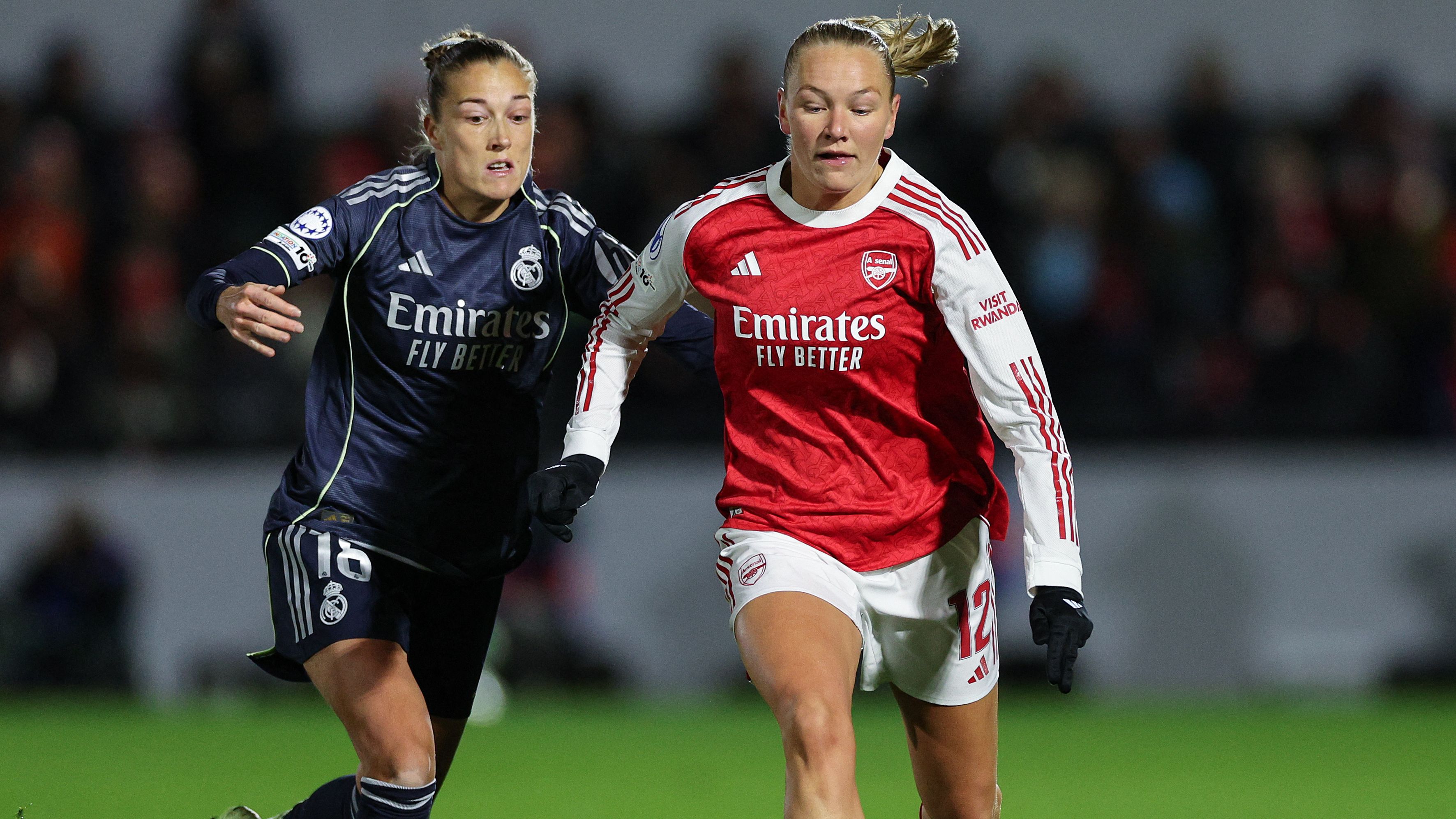 FBL-EUR-C1-WOMEN-ARSENAL-REAL MADRID