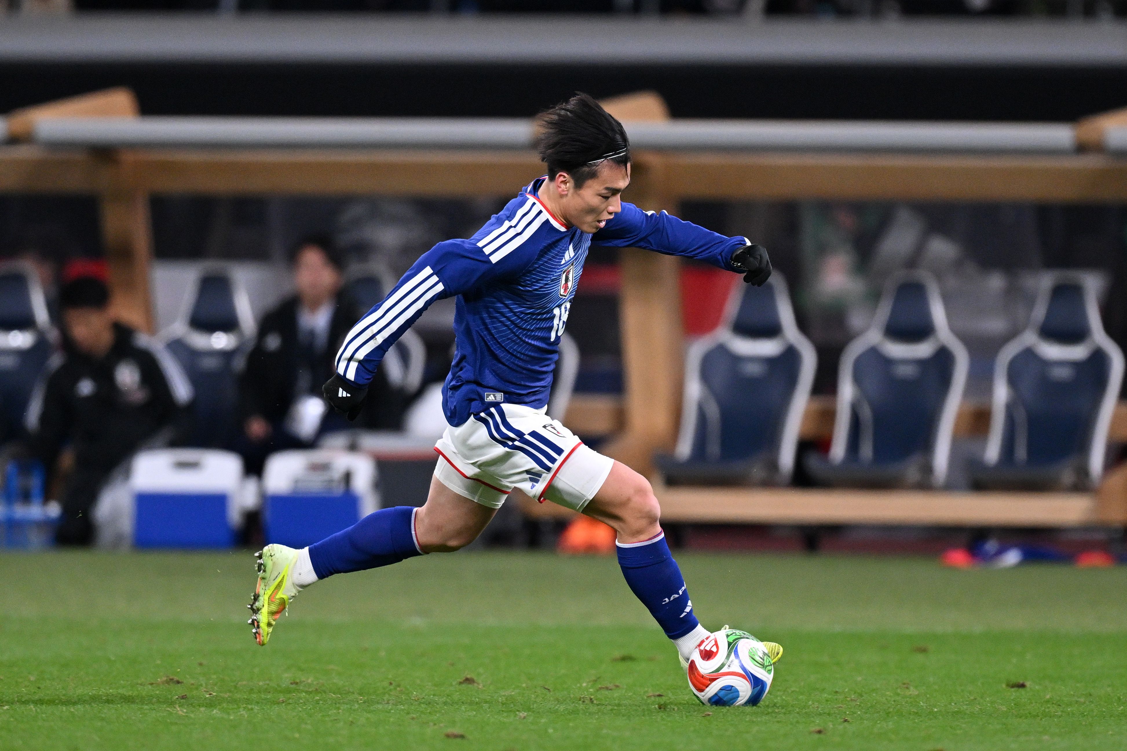 Ayase Ueda