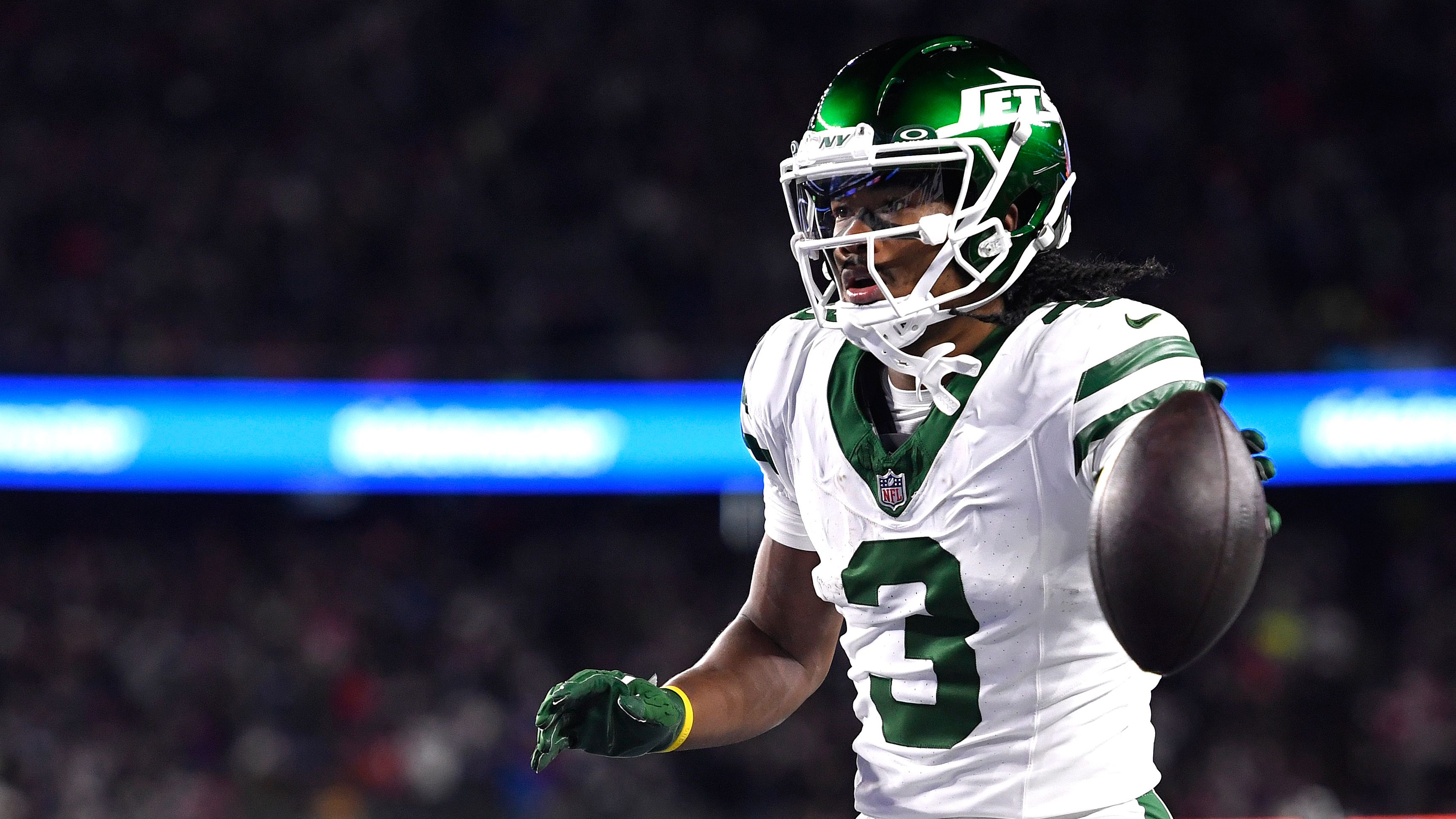 New York Jets v New England Patriots