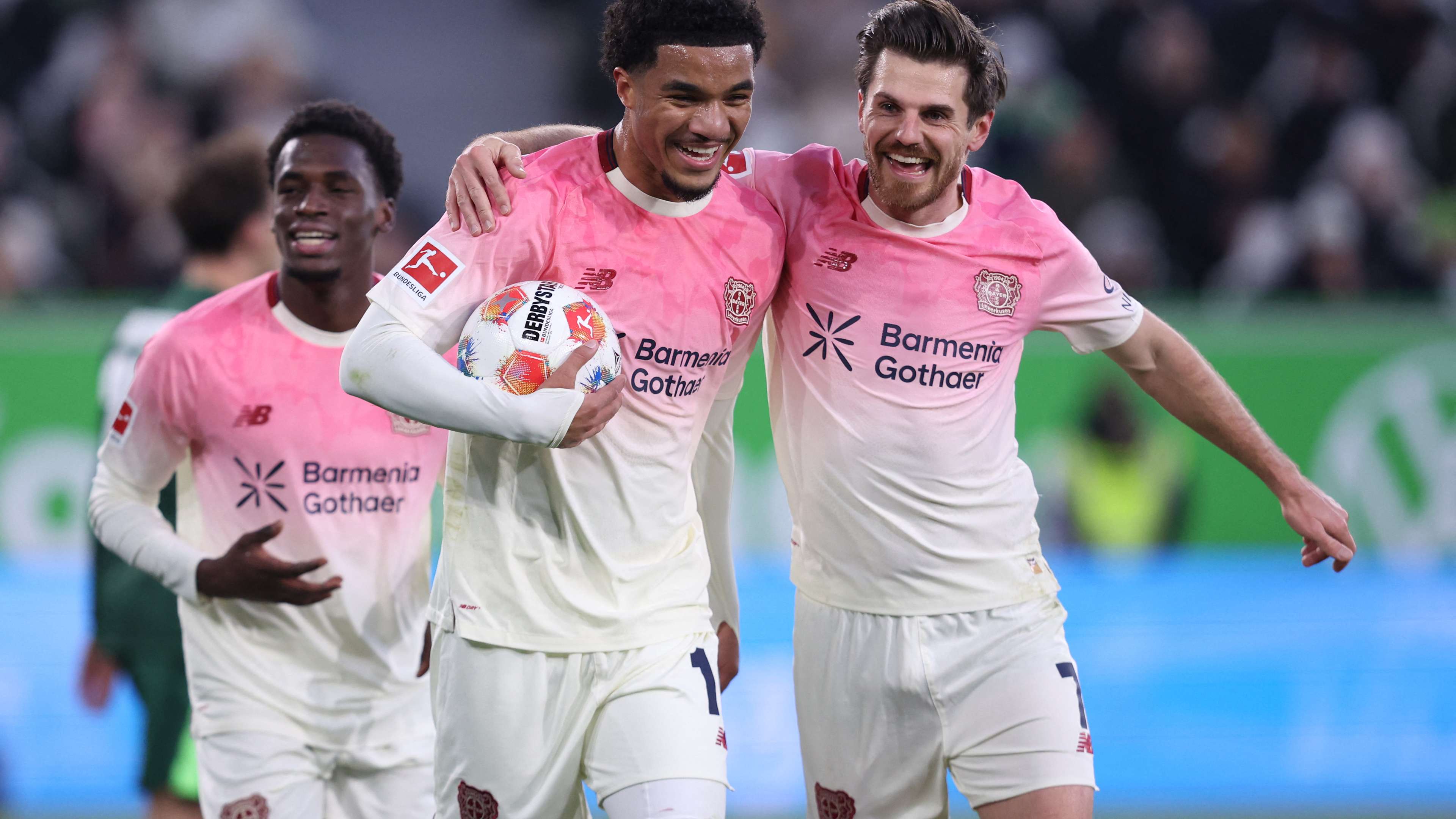 FBL-GER-BUNDESLIGA-WOLFSBURG-LEVERKUSEN