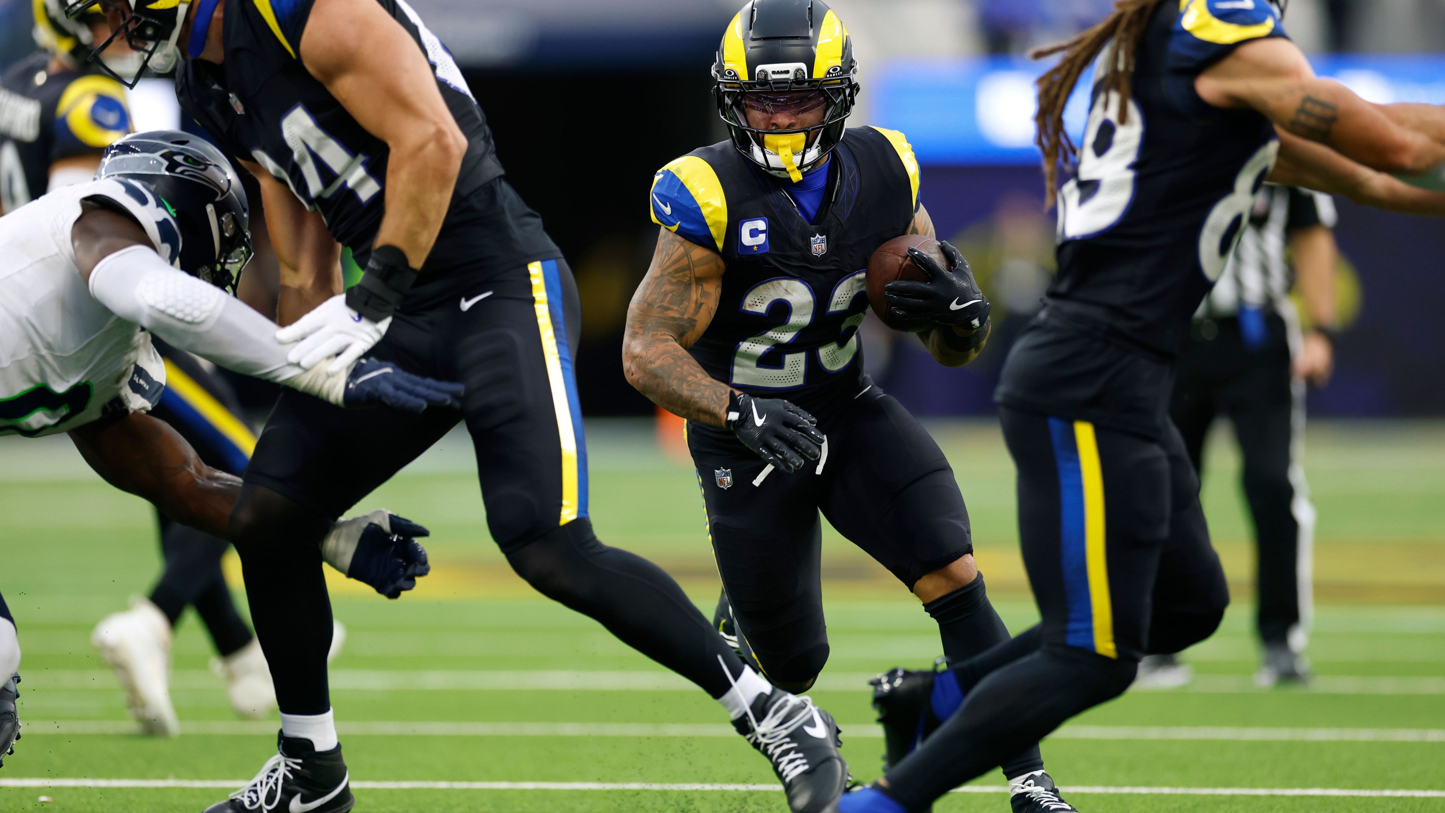Seattle Seahawks v Los Angeles Rams - NFL 2025