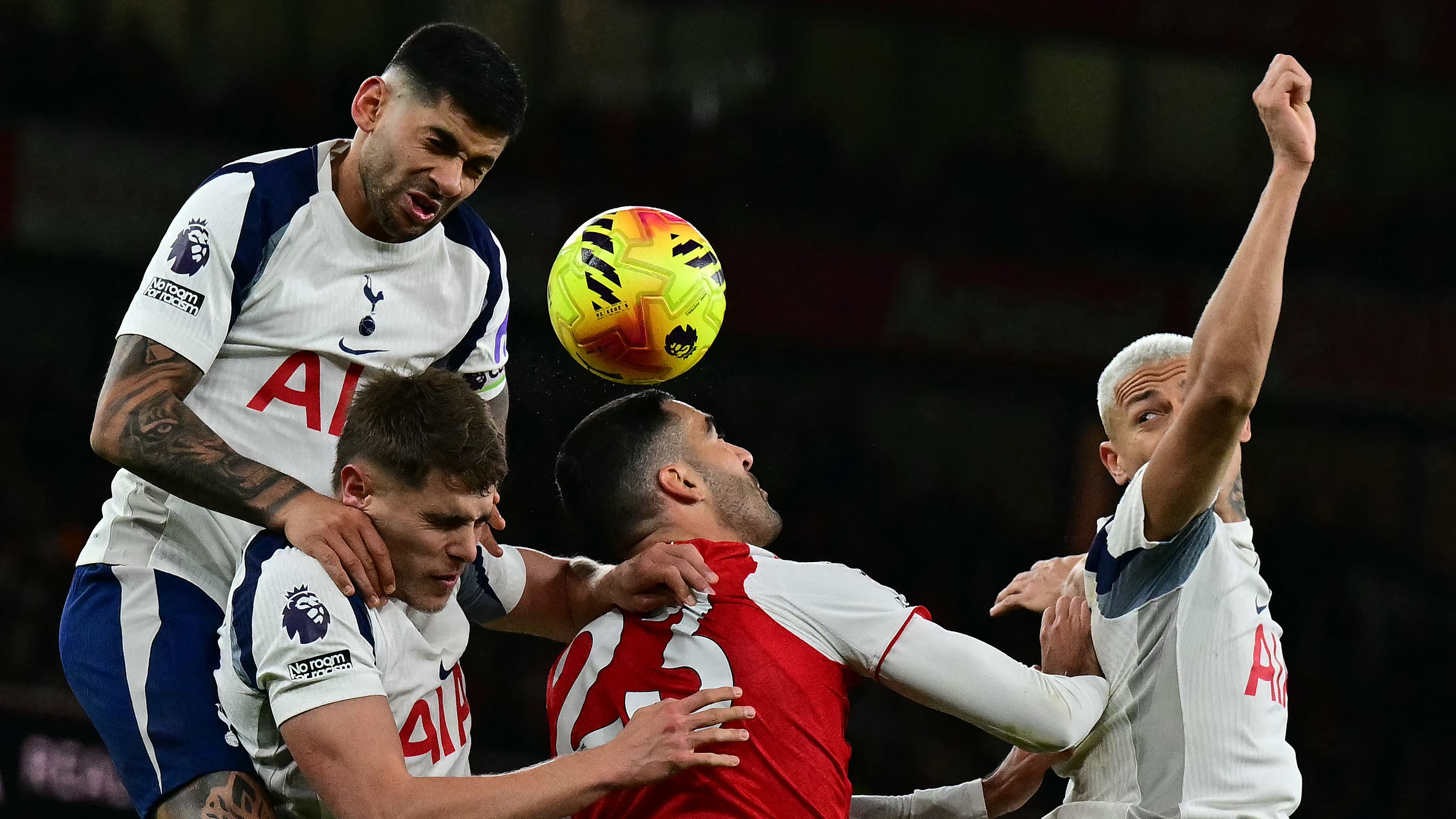 FBL-ENG-PR-ARSENAL-TOTTENHAM