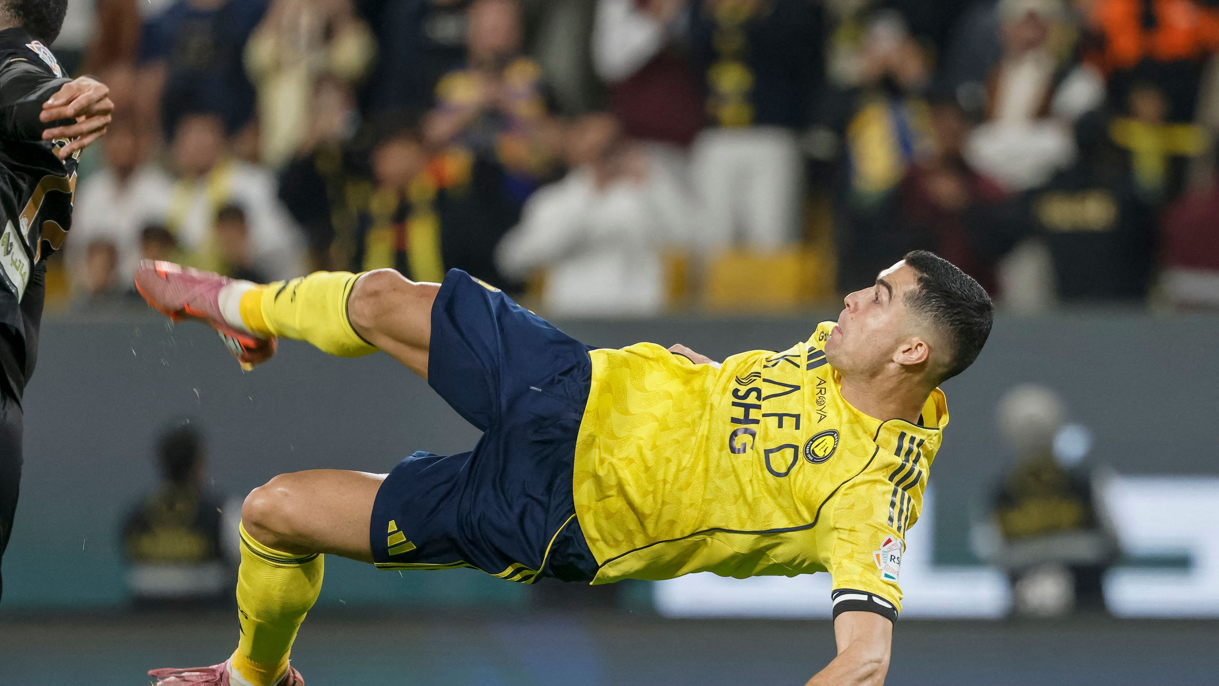 TOPSHOT-FBL-KSA-NASSR-KHALEEJ