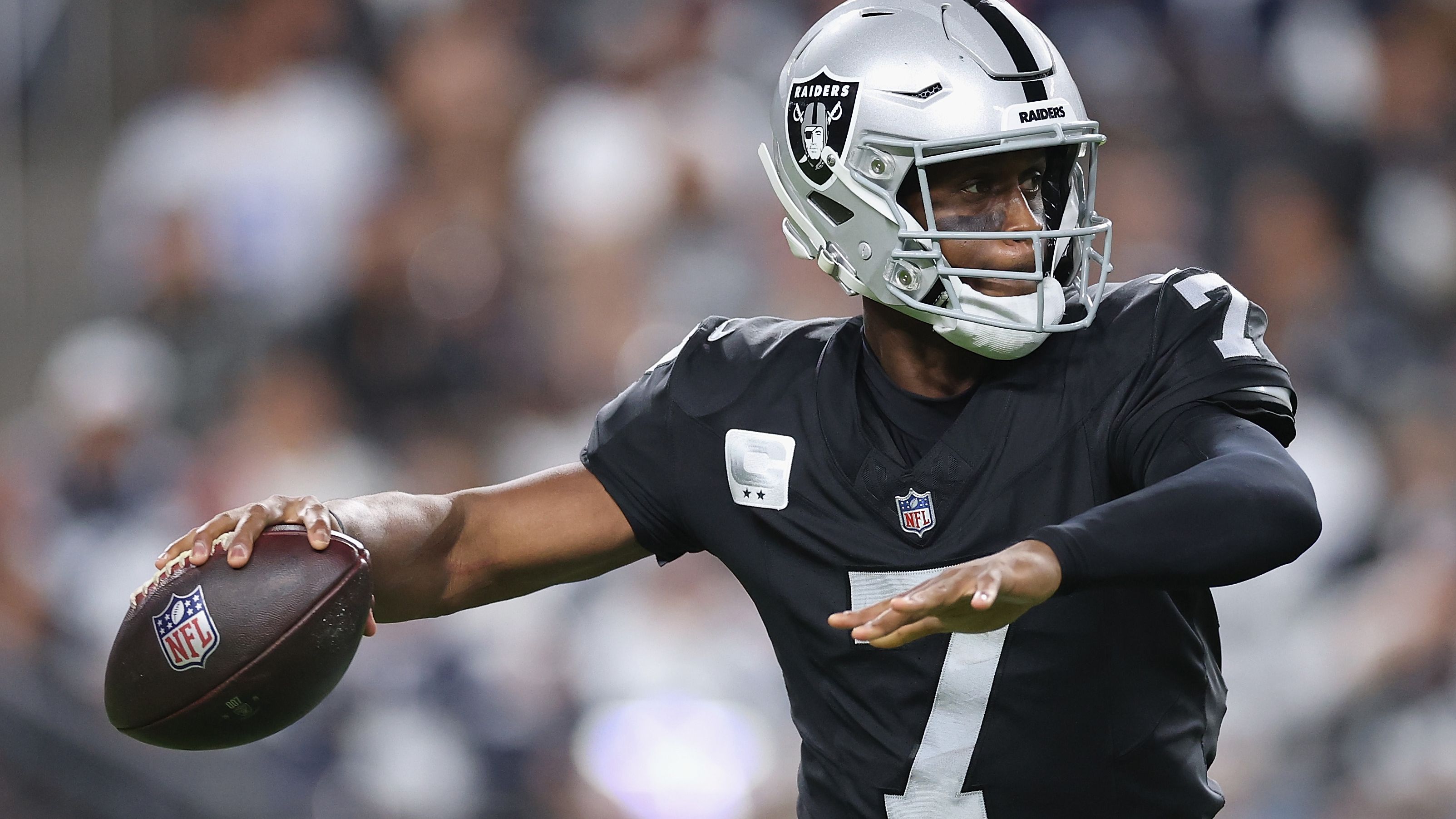 Dallas Cowboys v Las Vegas Raiders