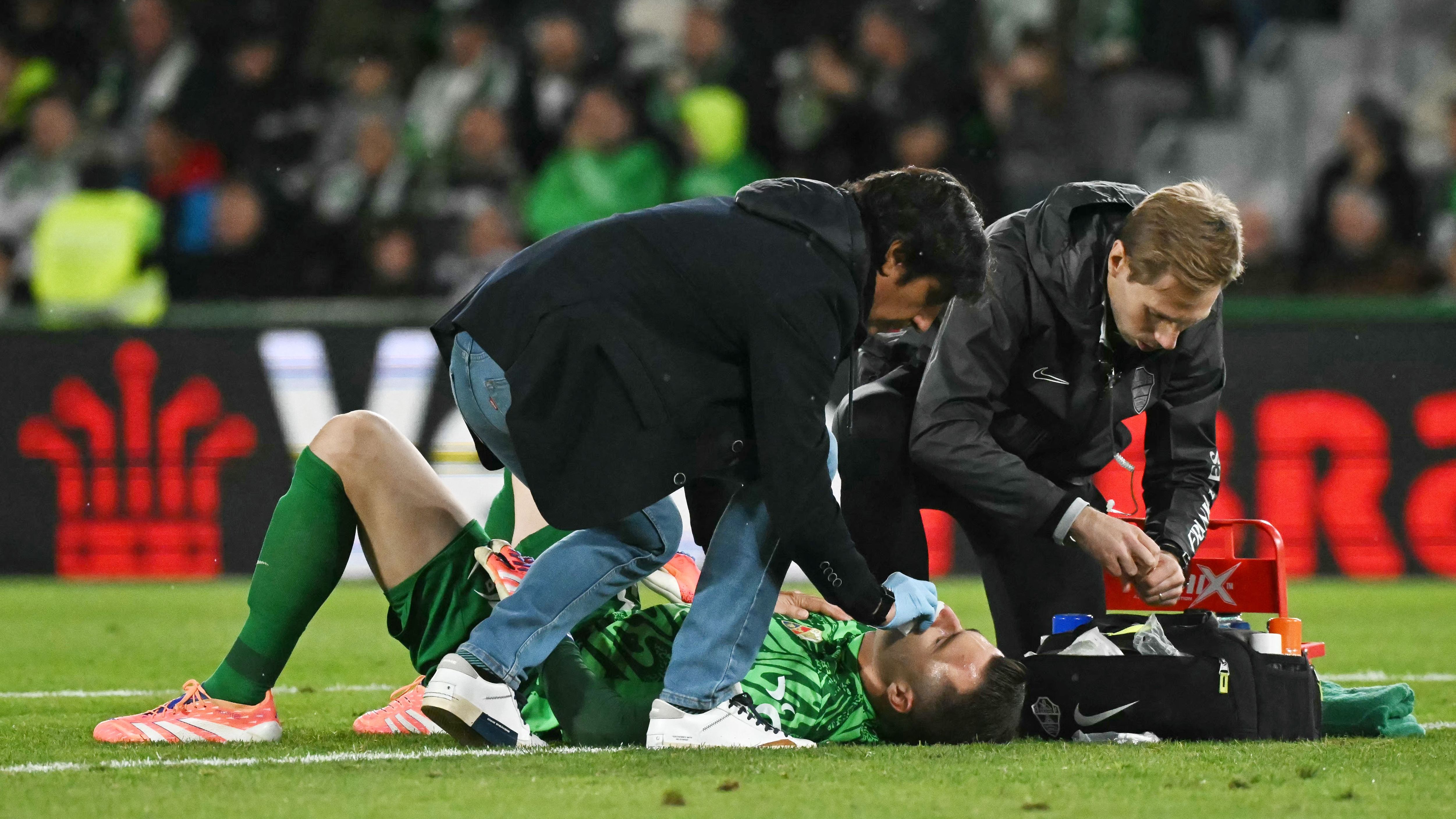 'Vinicius knocked me out!' - Pena calls foul on Madrid equaliser