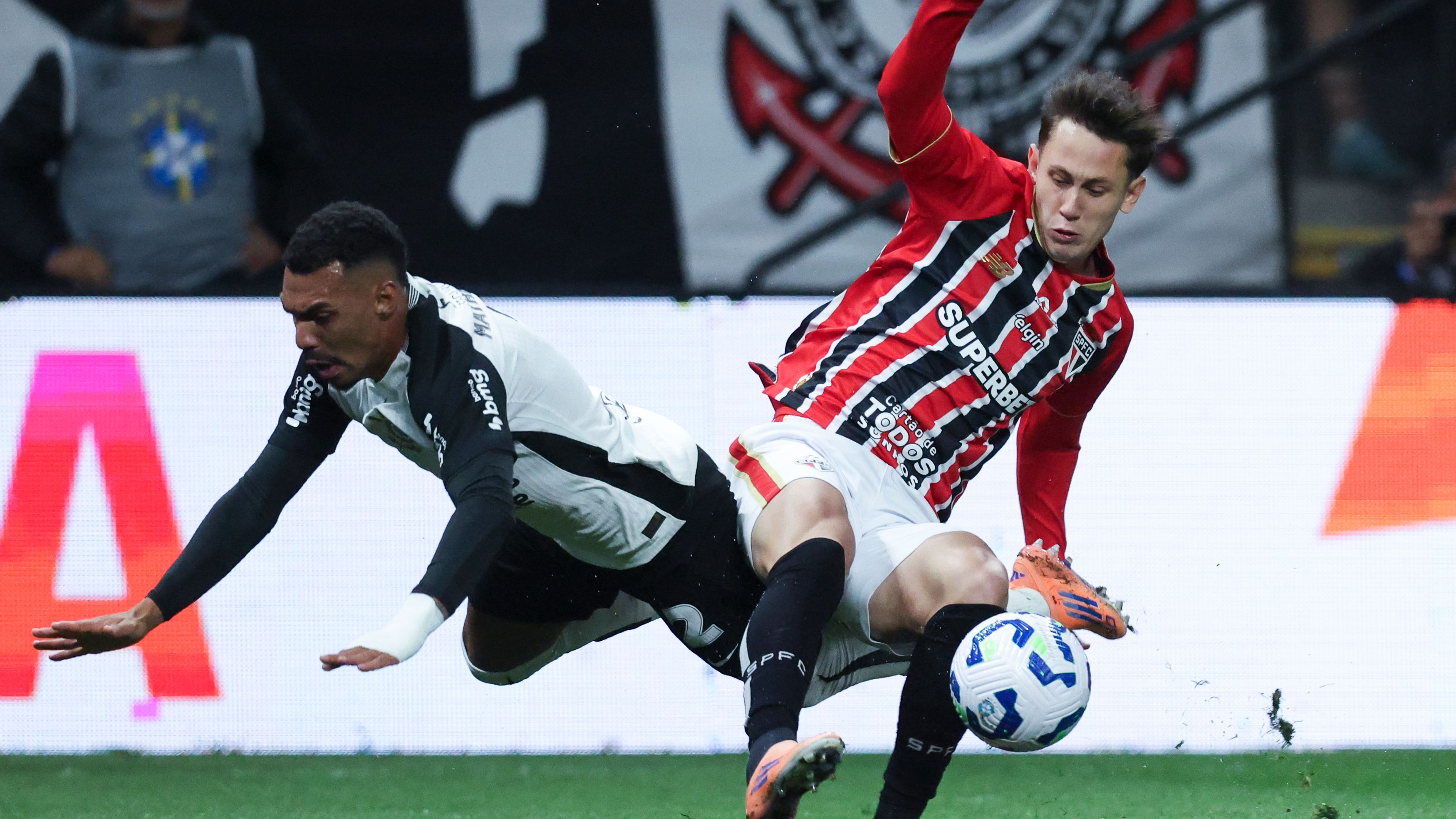 Corinthians v Sao Paulo - Brasileirao 2025