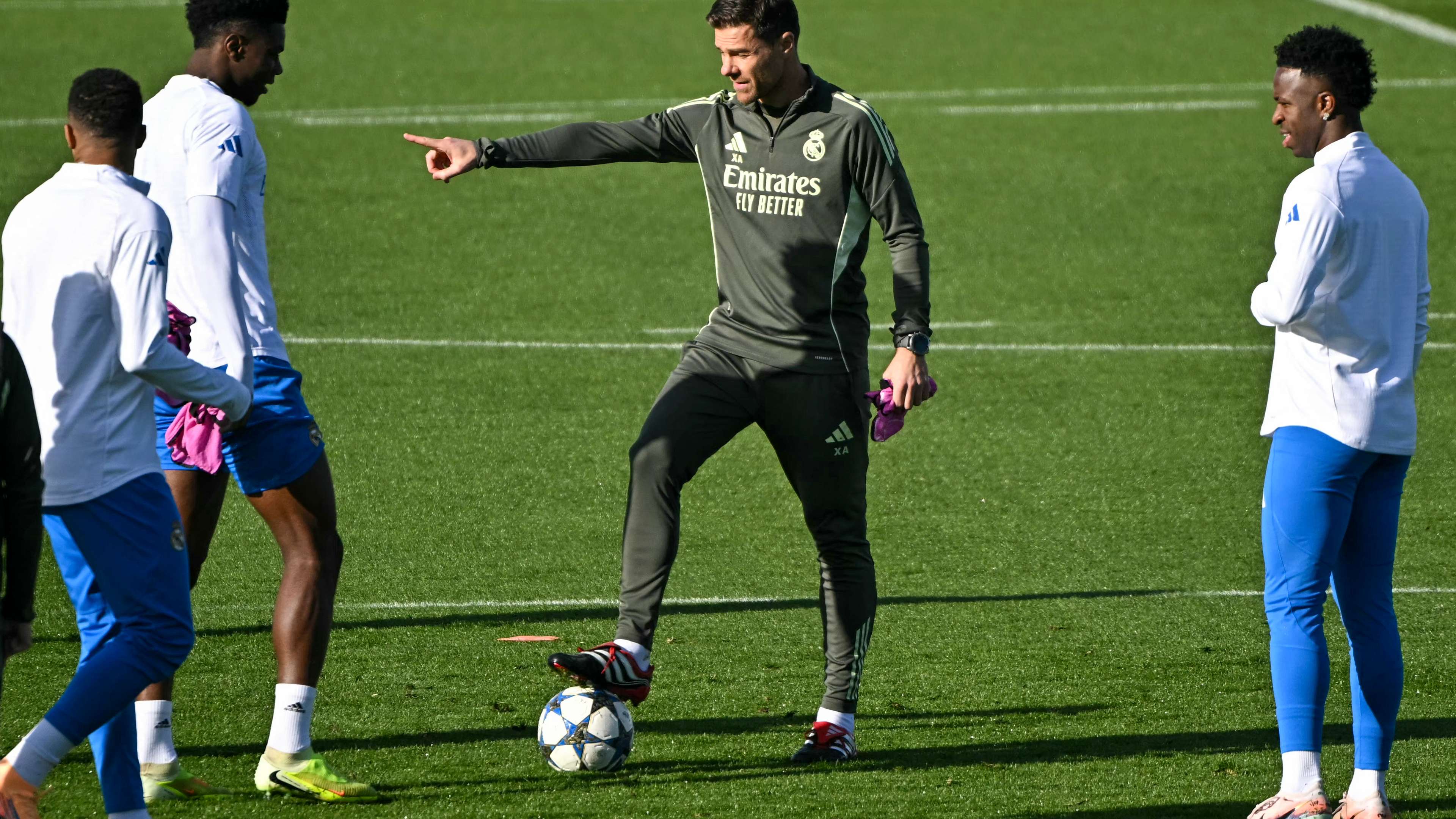 FBL-EUR-C1-REAL MADRID-TRAINING