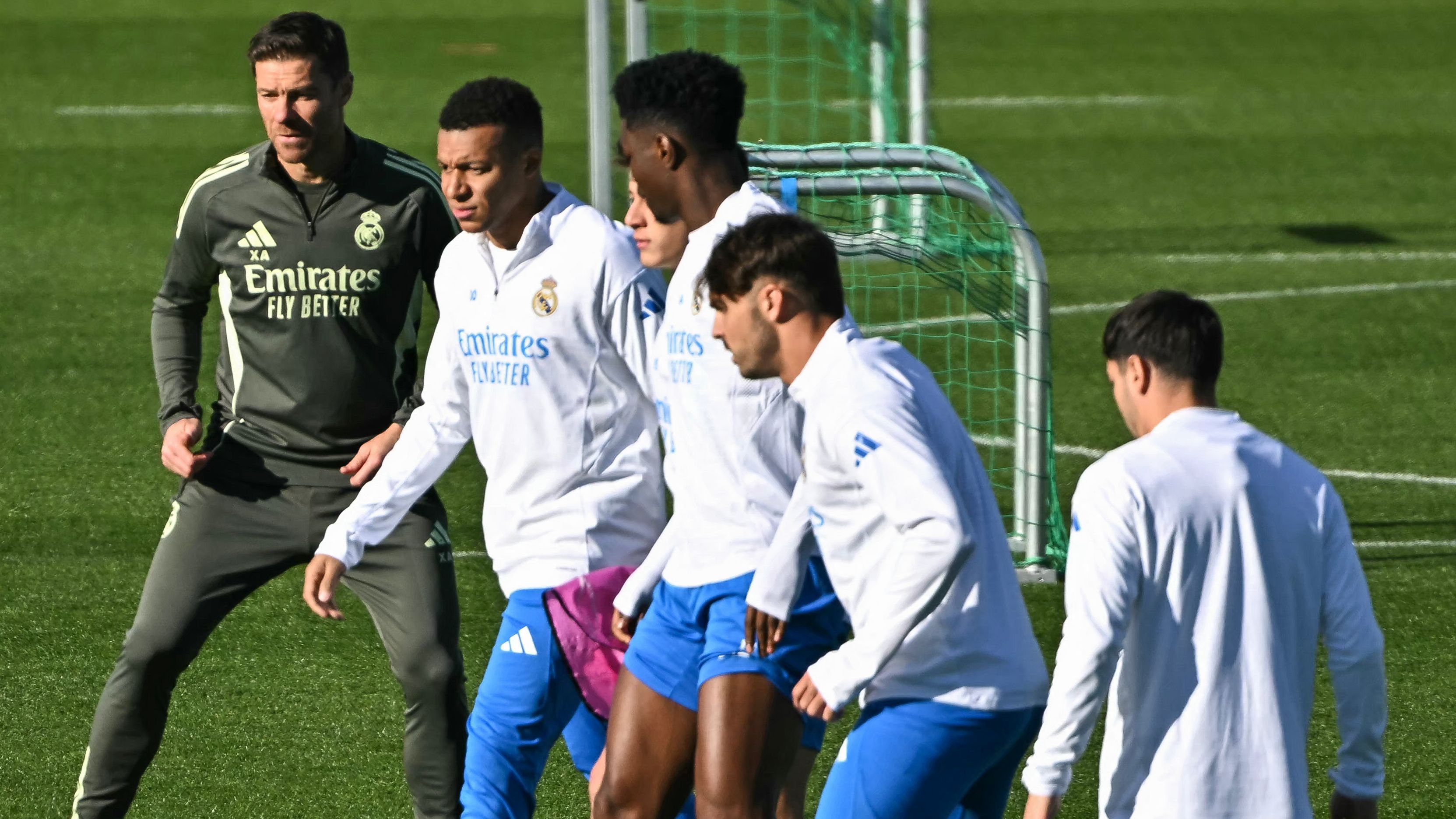 FBL-EUR-C1-REAL MADRID-TRAINING