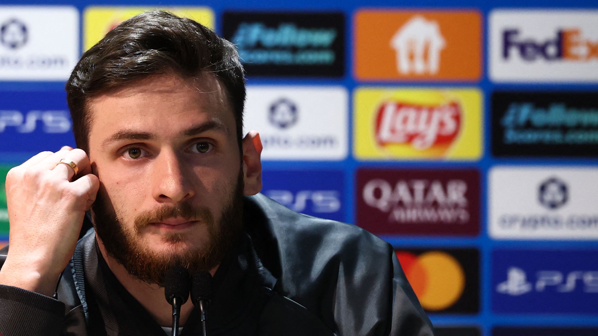 FBL-EUR-C1-PSG-PRESSER