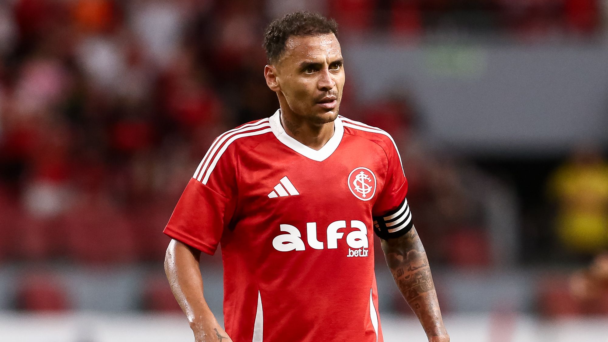 Internacional v Santos - Brasileirao 2025