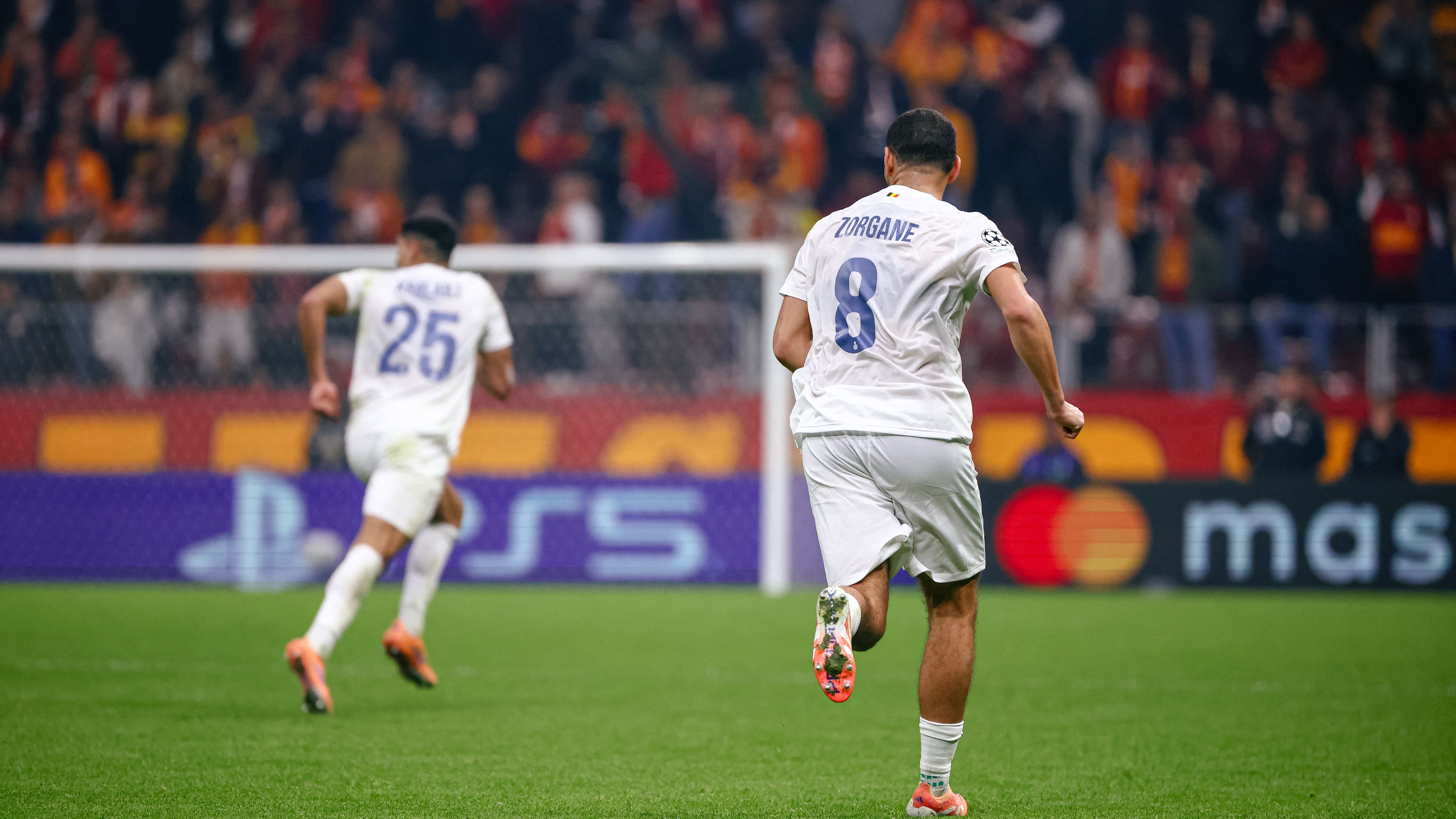 Galatasaray-vs-Union-Saint-Gilloise-UEFA-Champions-League-2025-2