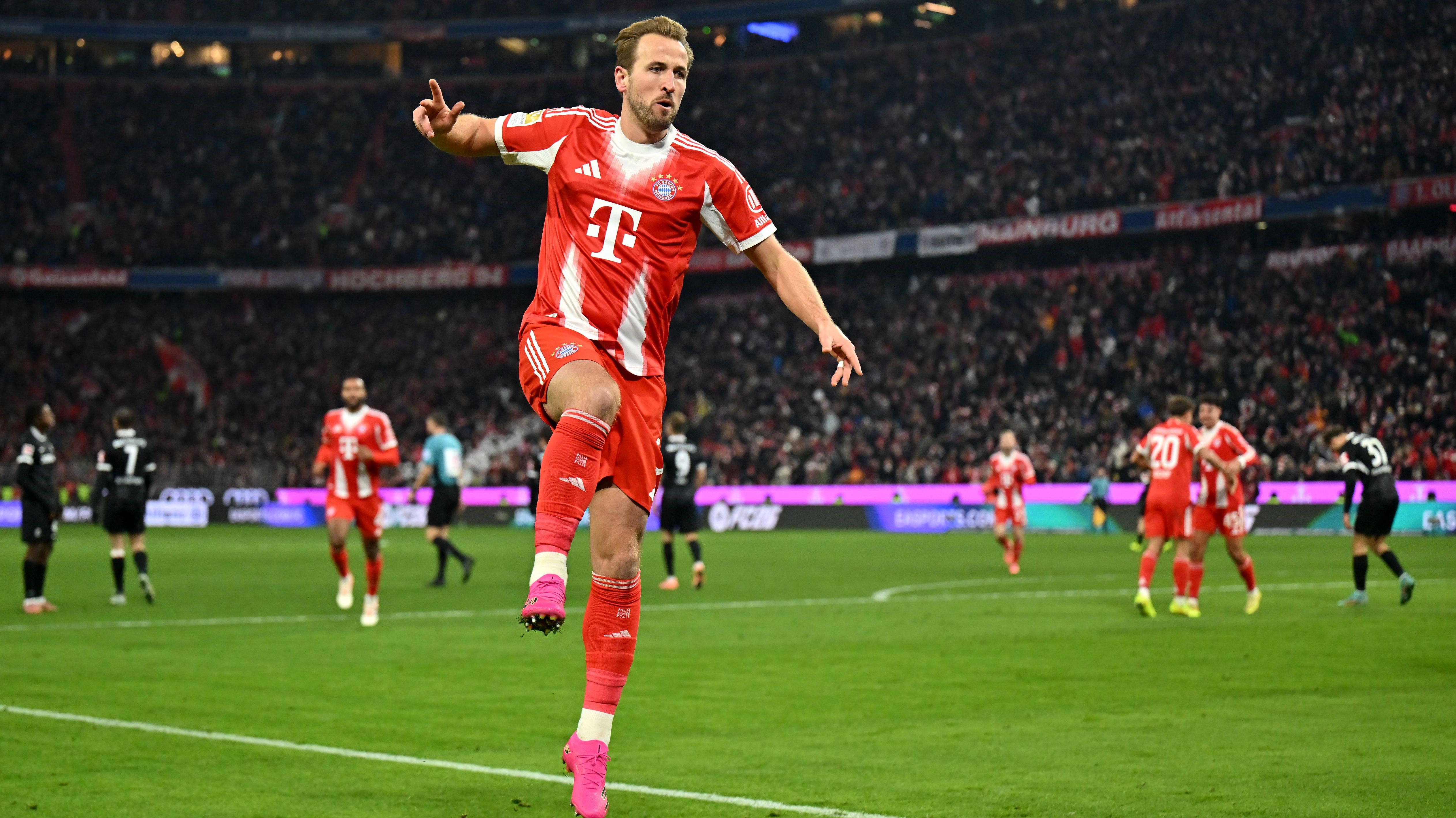 FC Bayern München v Sport-Club Freiburg - Bundesliga