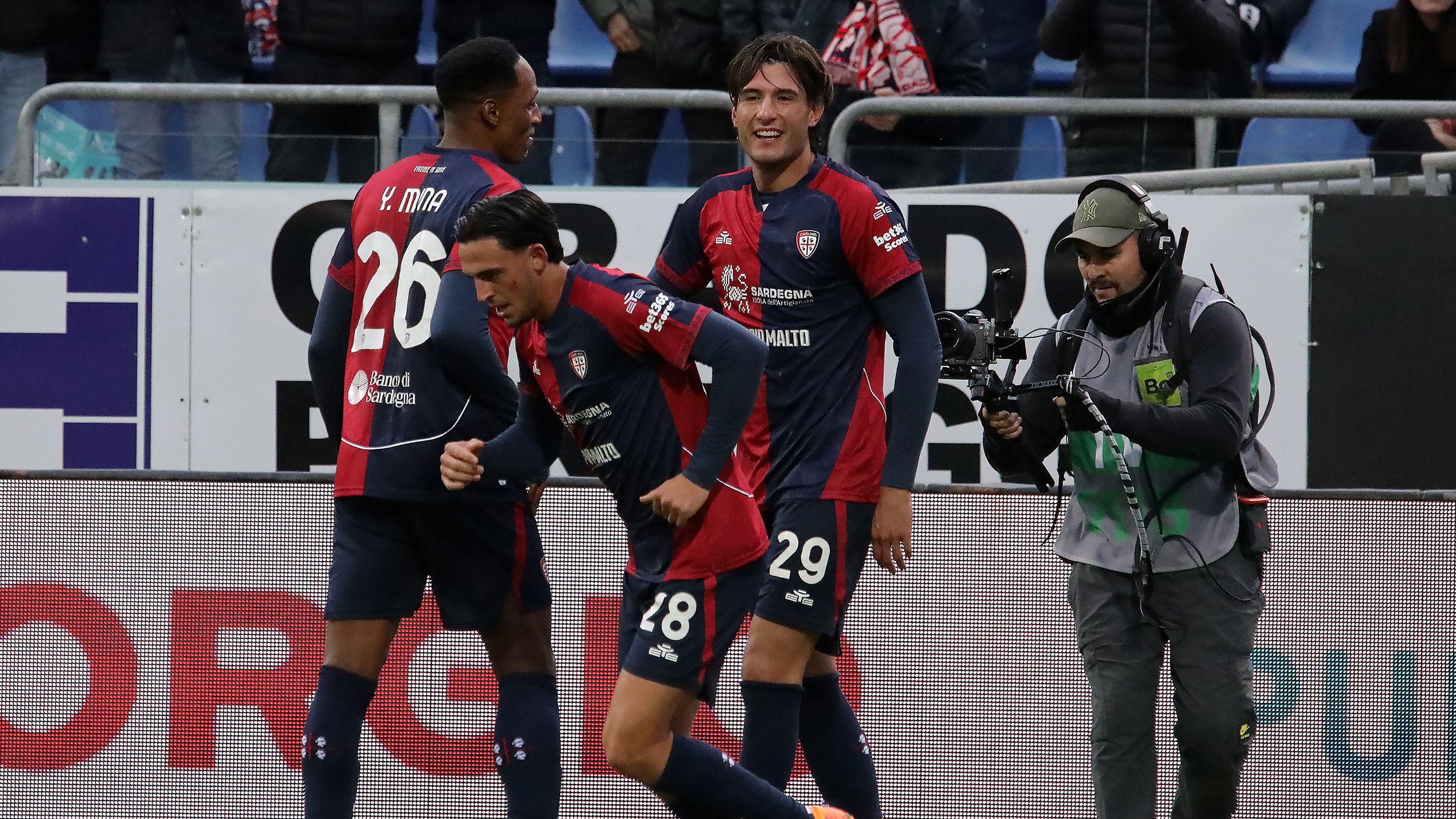 Cagliari Calcio v Genoa CFC - Serie A
