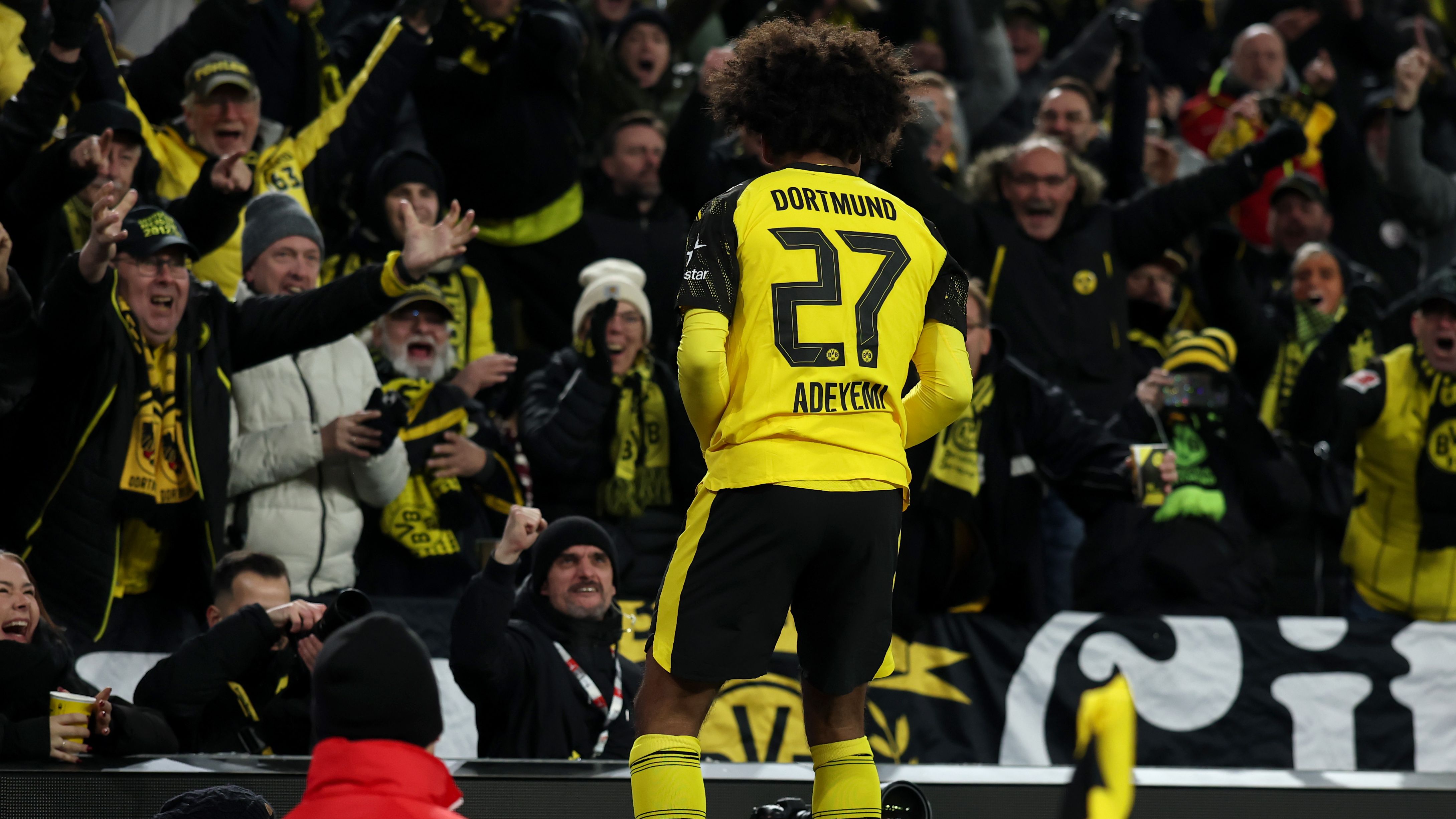 Borussia Dortmund v VfB Stuttgart - Bundesliga