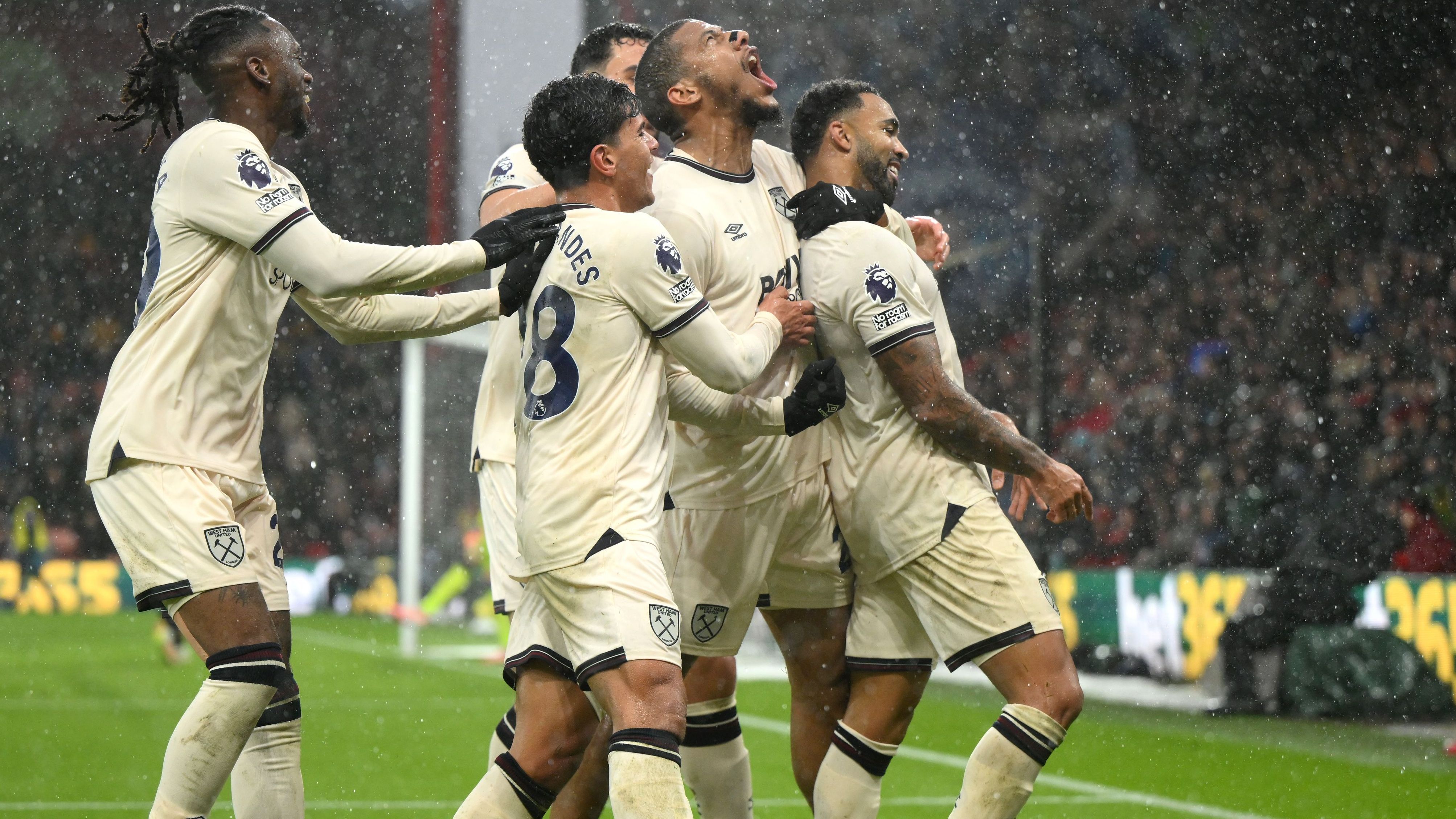 Bournemouth v West Ham United - Premier League