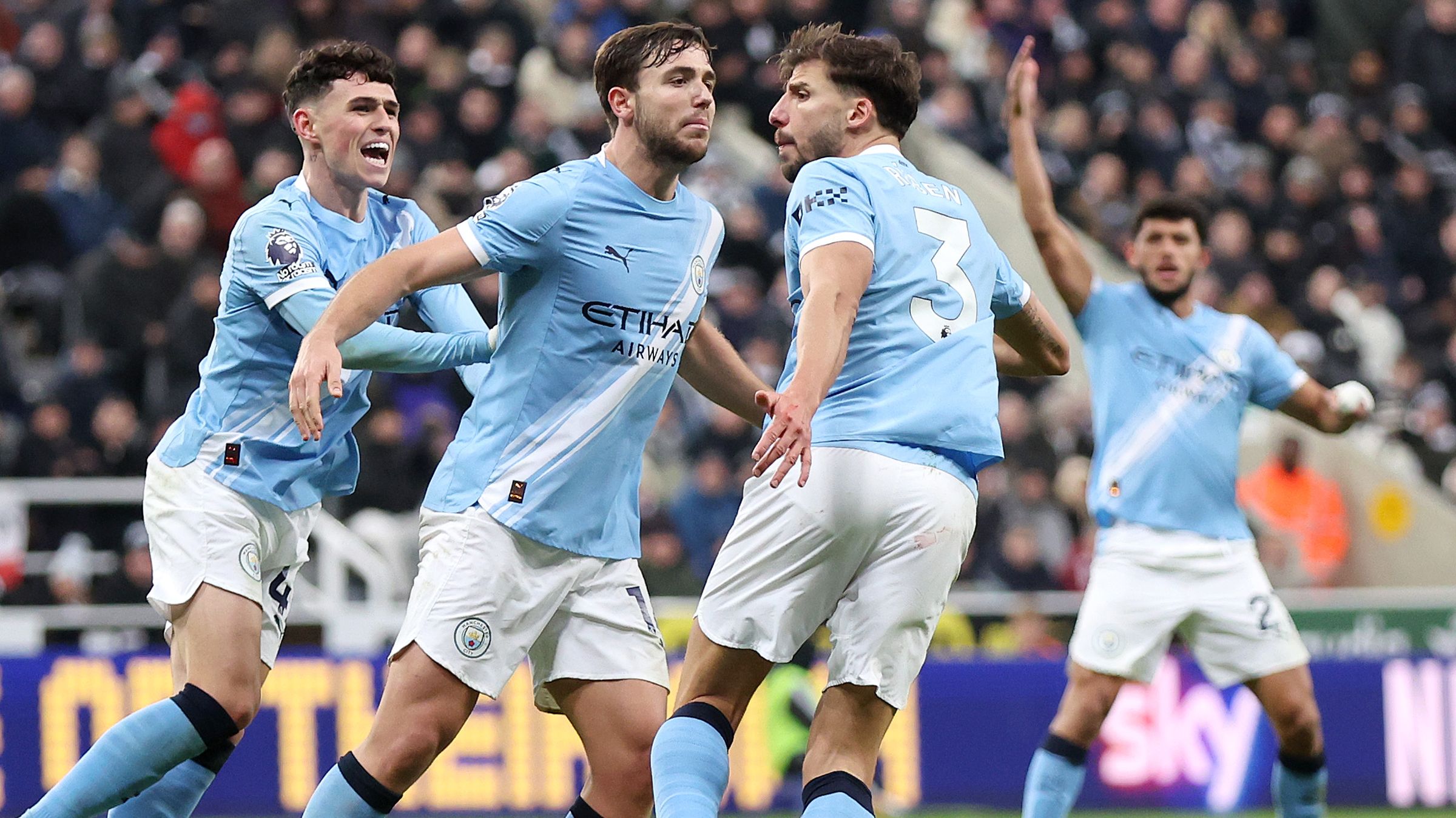 Newcastle United v Manchester City - Premier League