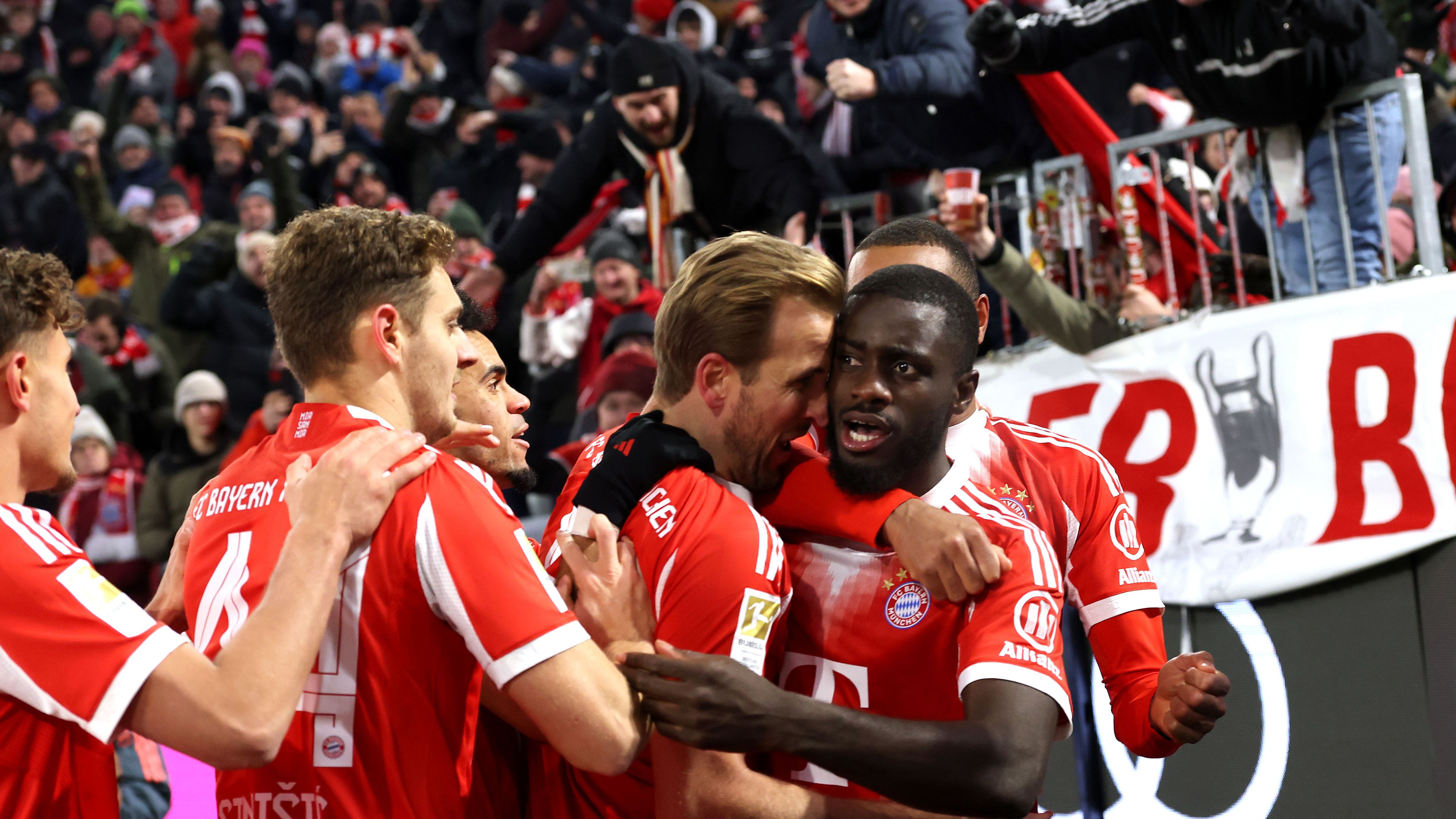 FC Bayern München v Sport-Club Freiburg - Bundesliga