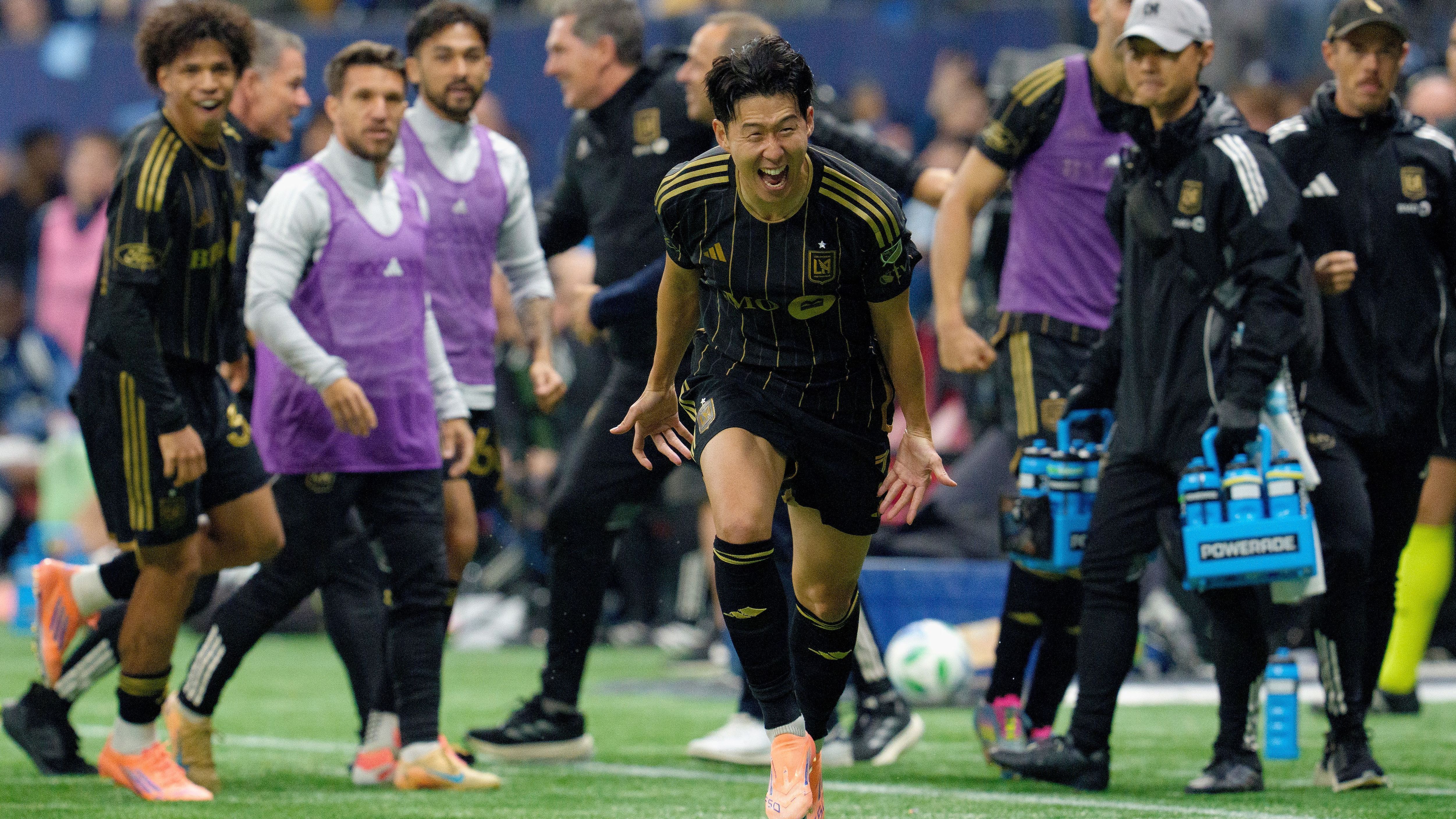 Vancouver Whitecaps FC v Los Angeles Football Club - 2025 MLS Cup Playoffs: Conference Semifinal