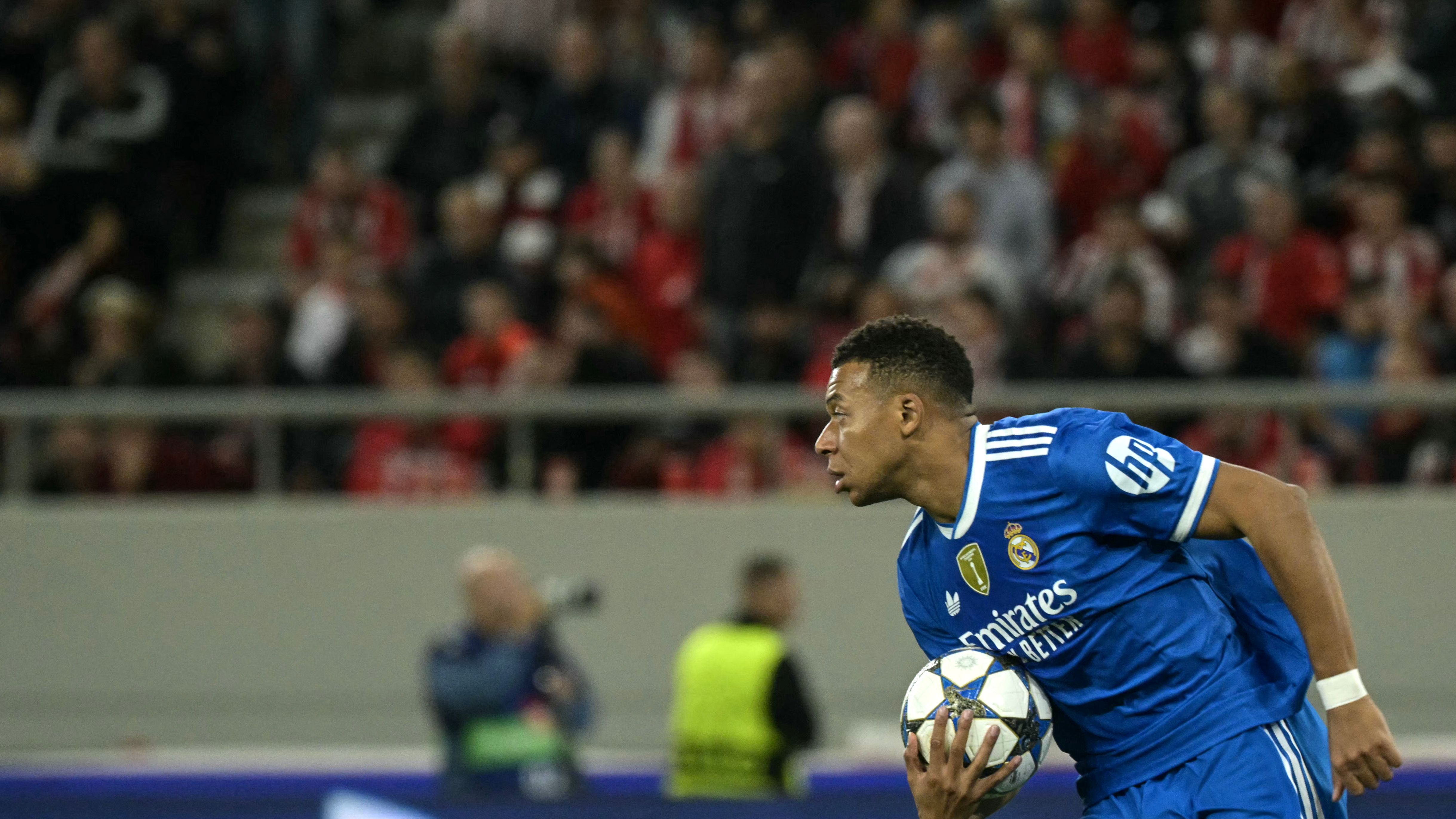 FBL-EUR-C1-OLYMPIAKOS-REAL MADRID