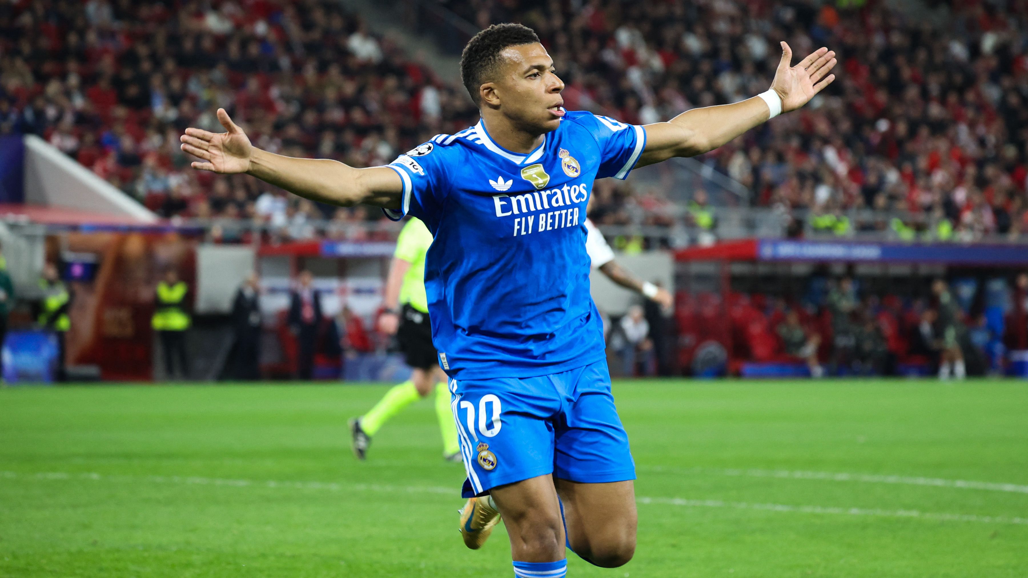 FBL-EUR-CHL-OLYMPIAKOS-REAL MADRID