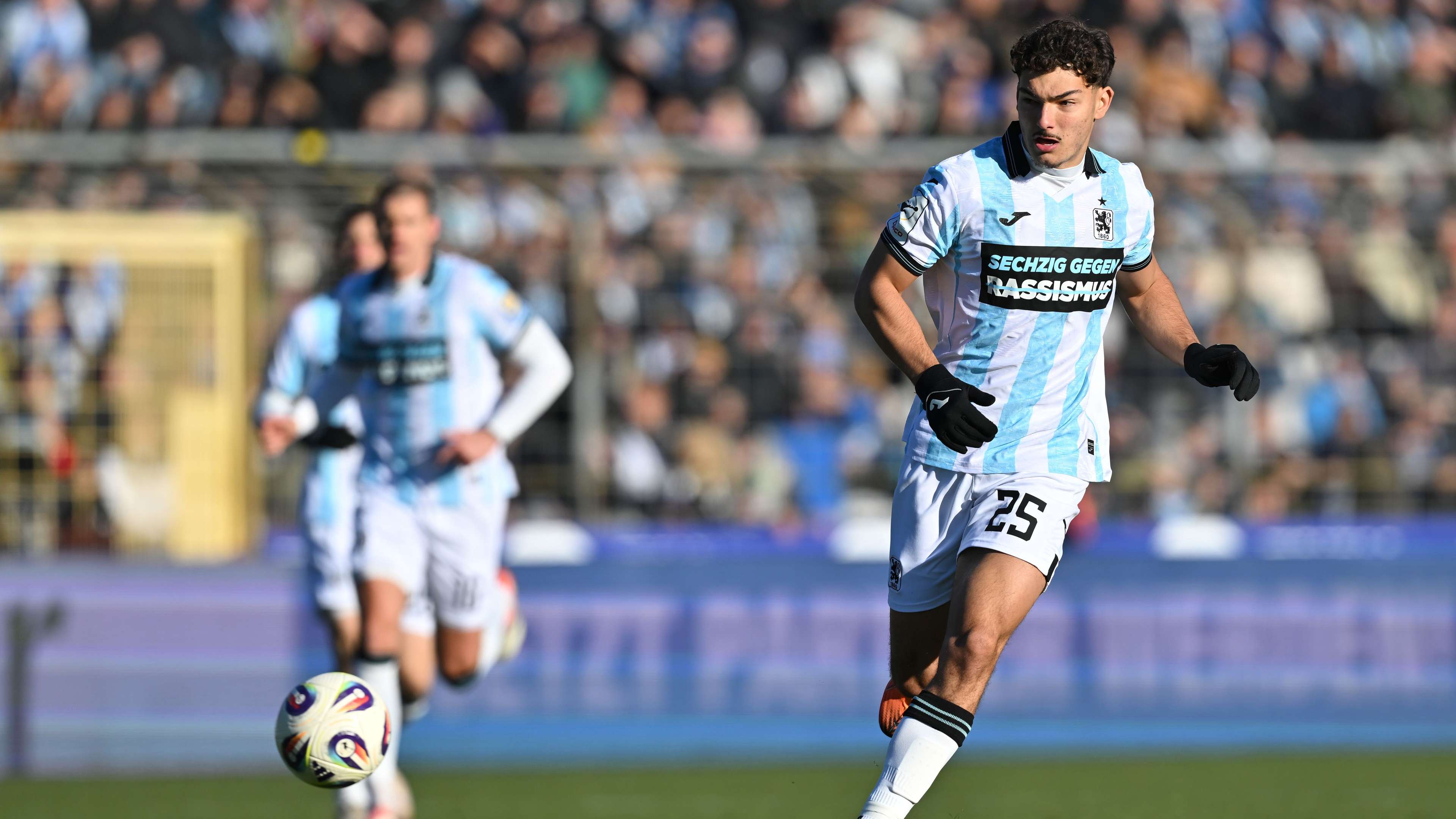 TSV 1860 München v 1. FC Saarbrücken - 3. Liga