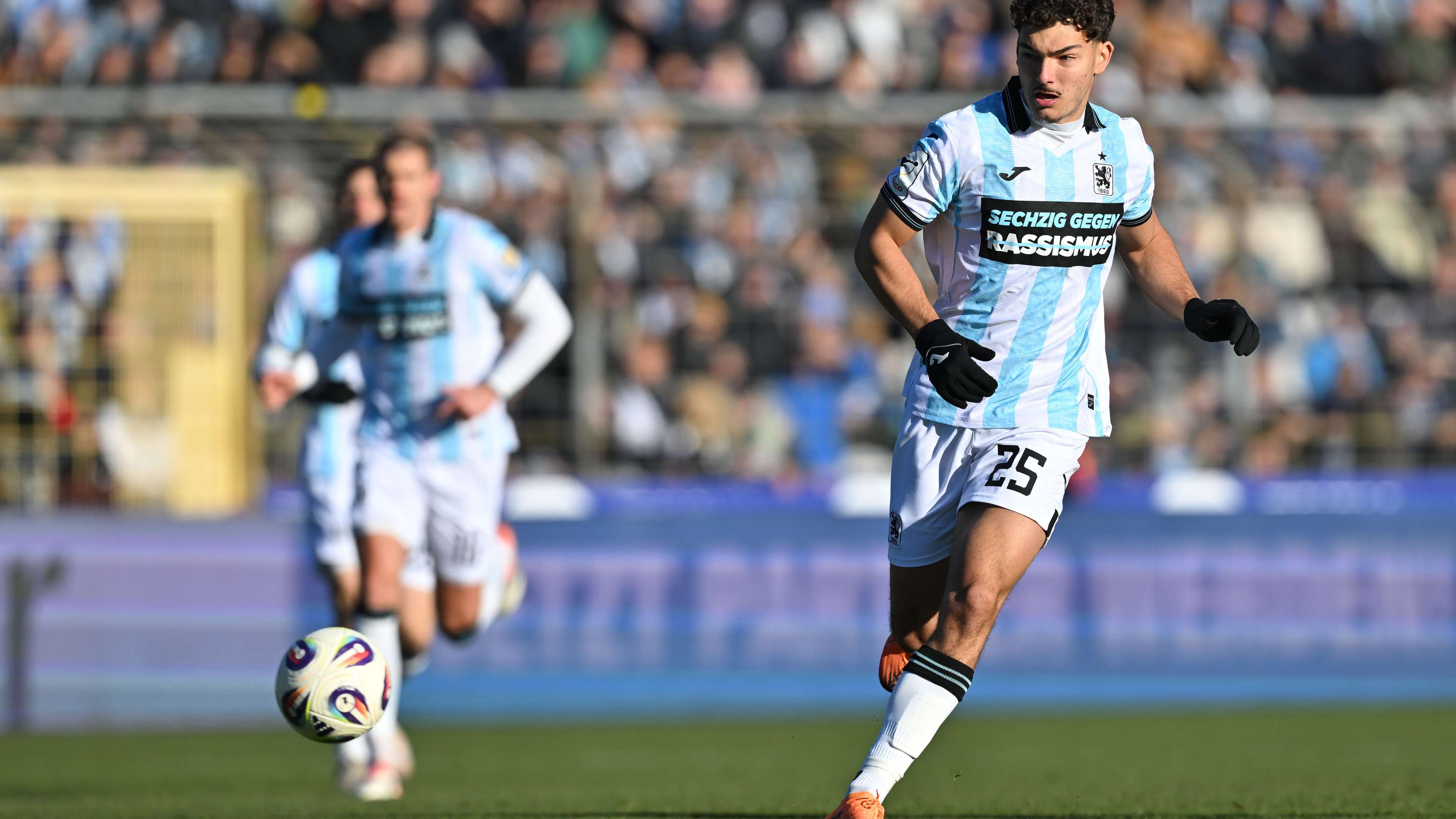 TSV 1860 München v 1. FC Saarbrücken - 3. Liga