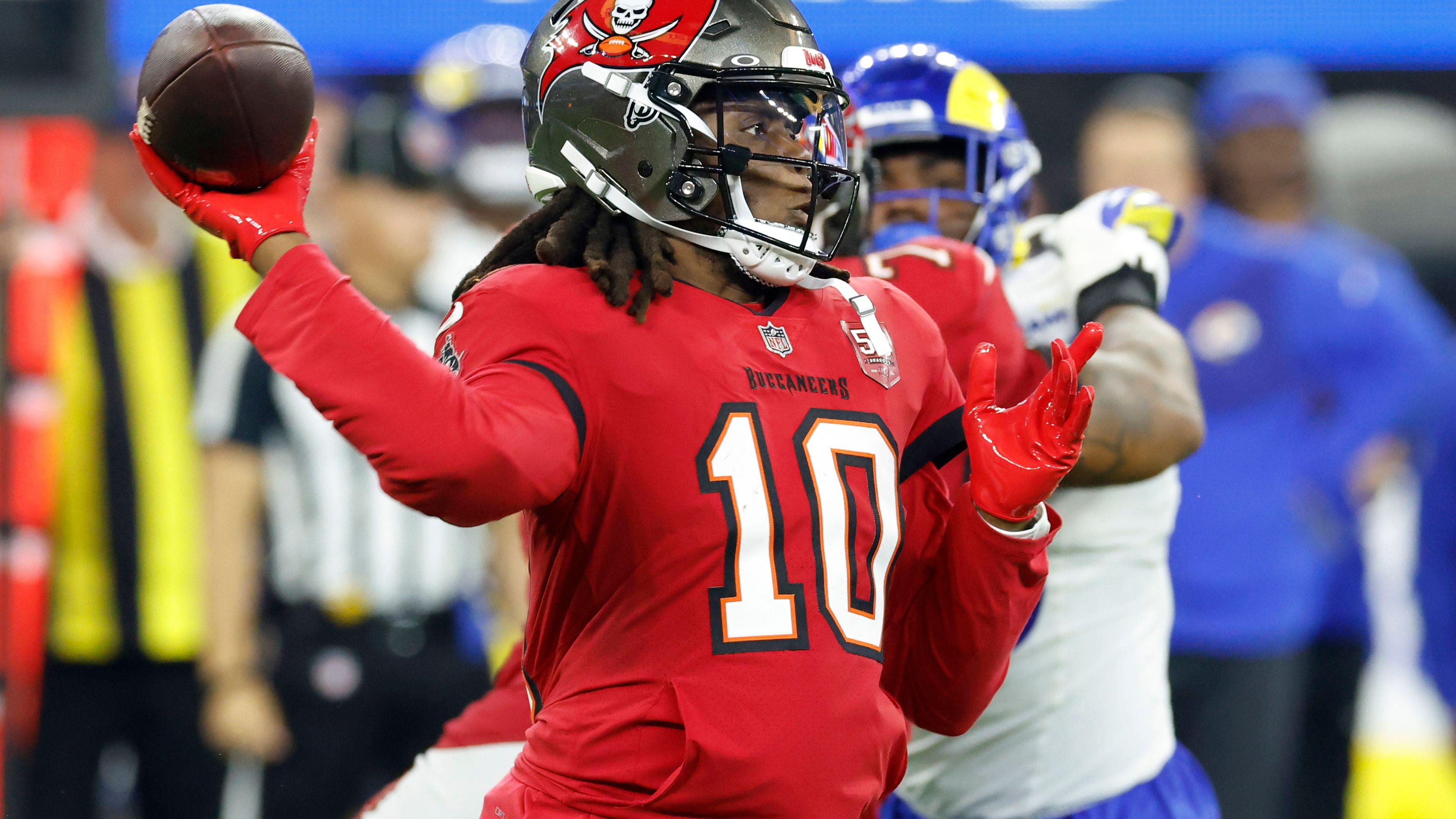 Tampa Bay Buccaneers v Los Angeles Rams