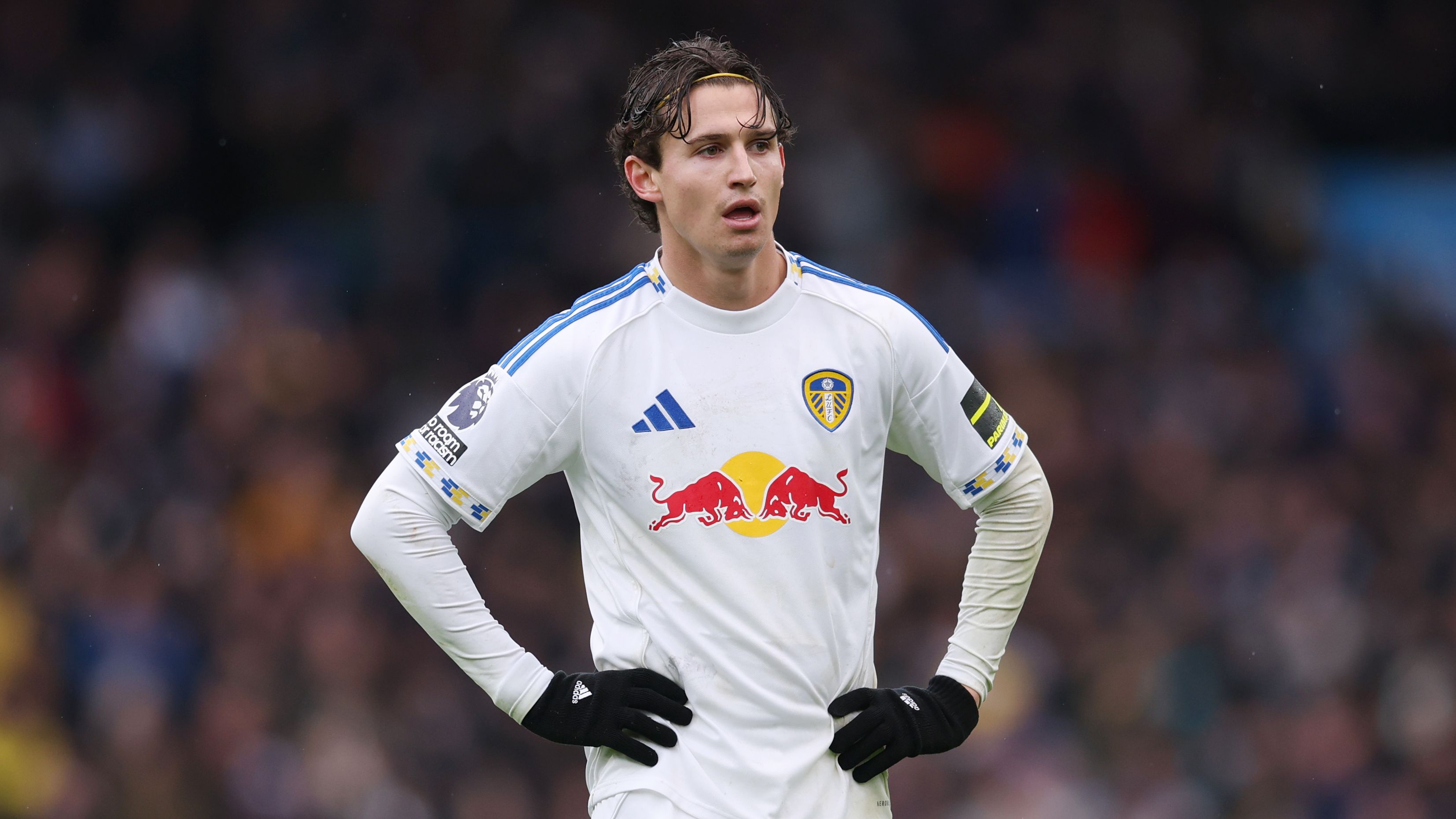 Leeds United v Aston Villa - Premier League