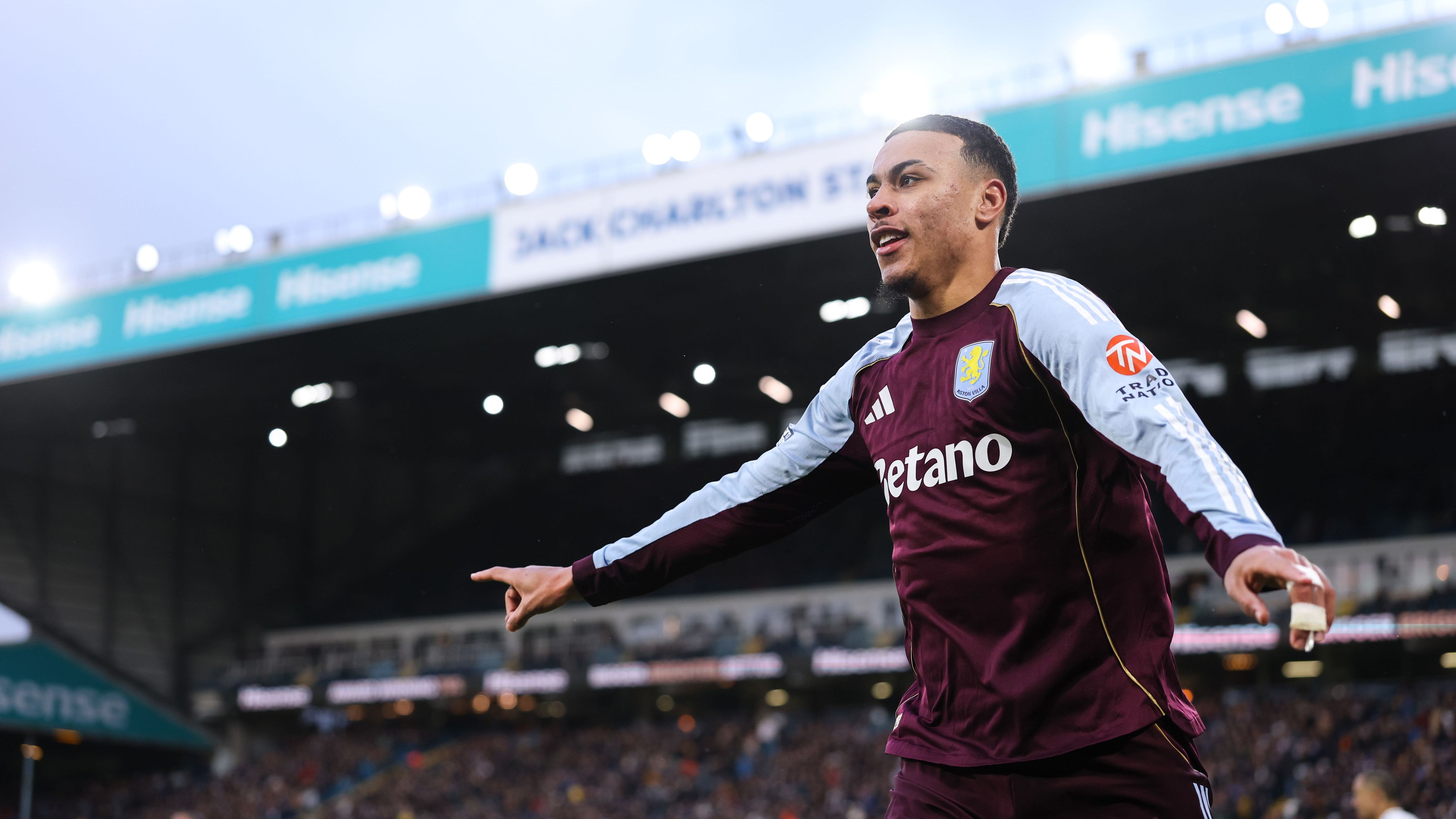 Leeds United v Aston Villa - Premier League