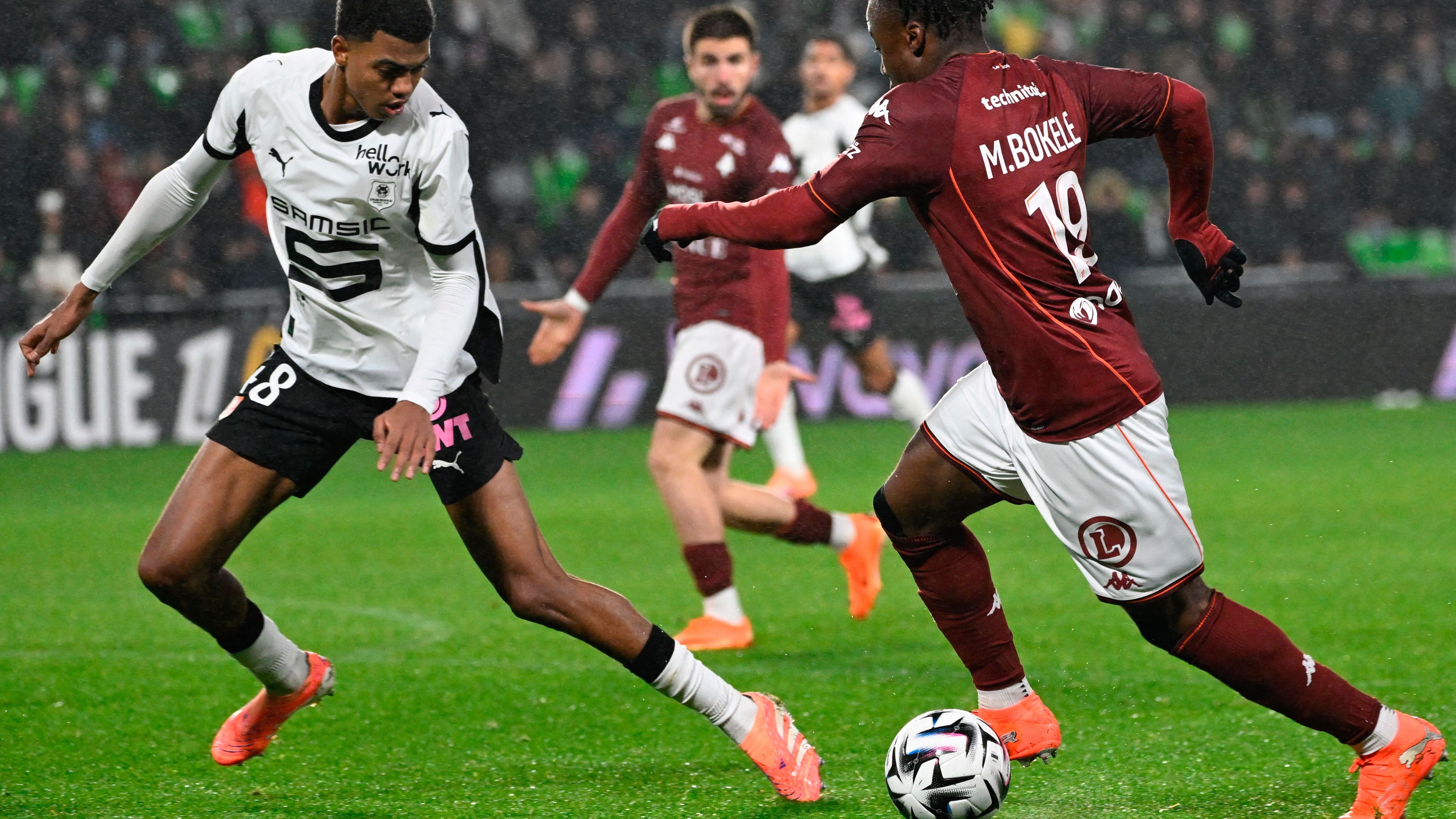FBL-FRA-LIGUE1-METZ-RENNES