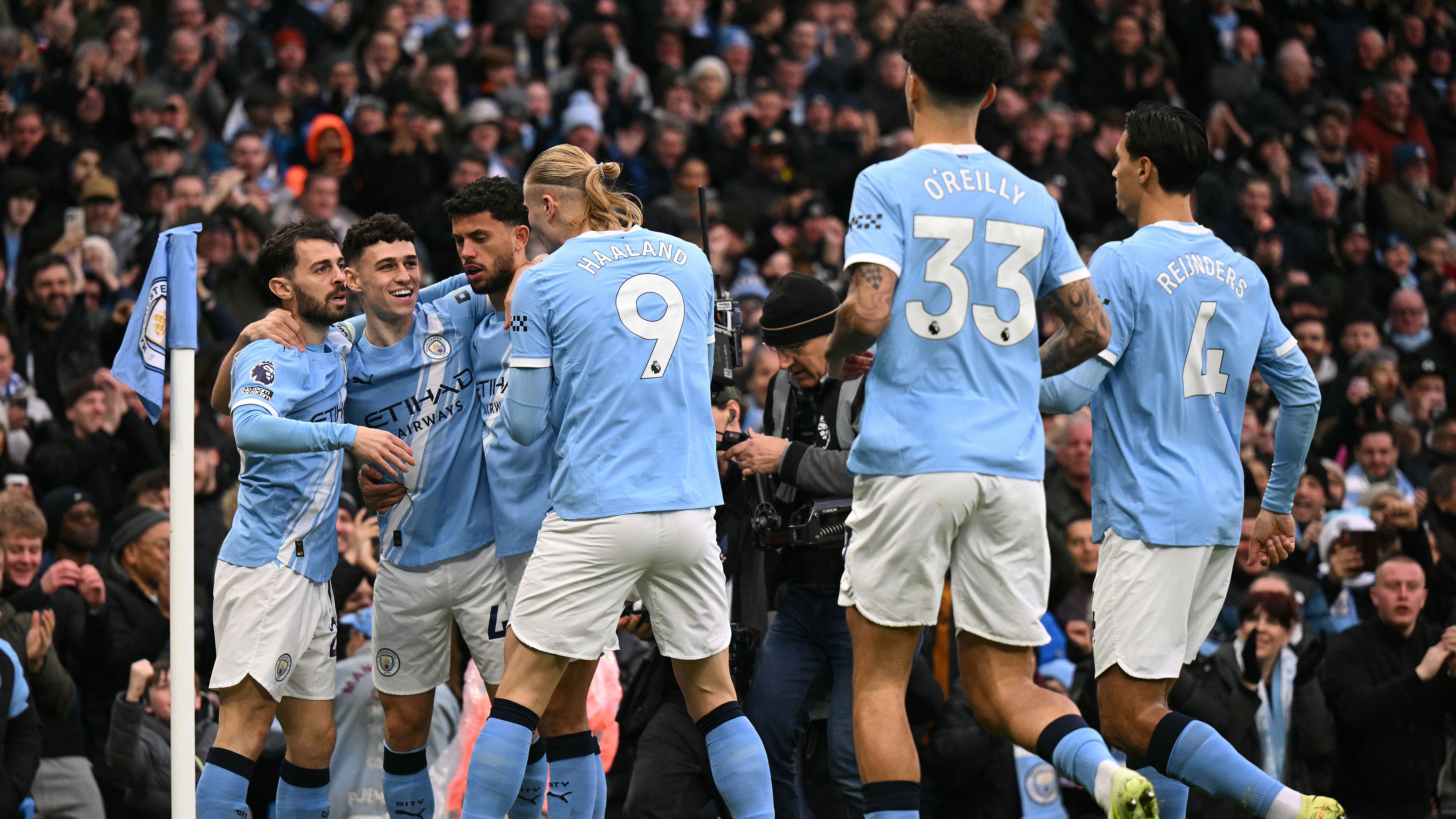 FBL-ENG-PR-MAN CITY-LEEDS