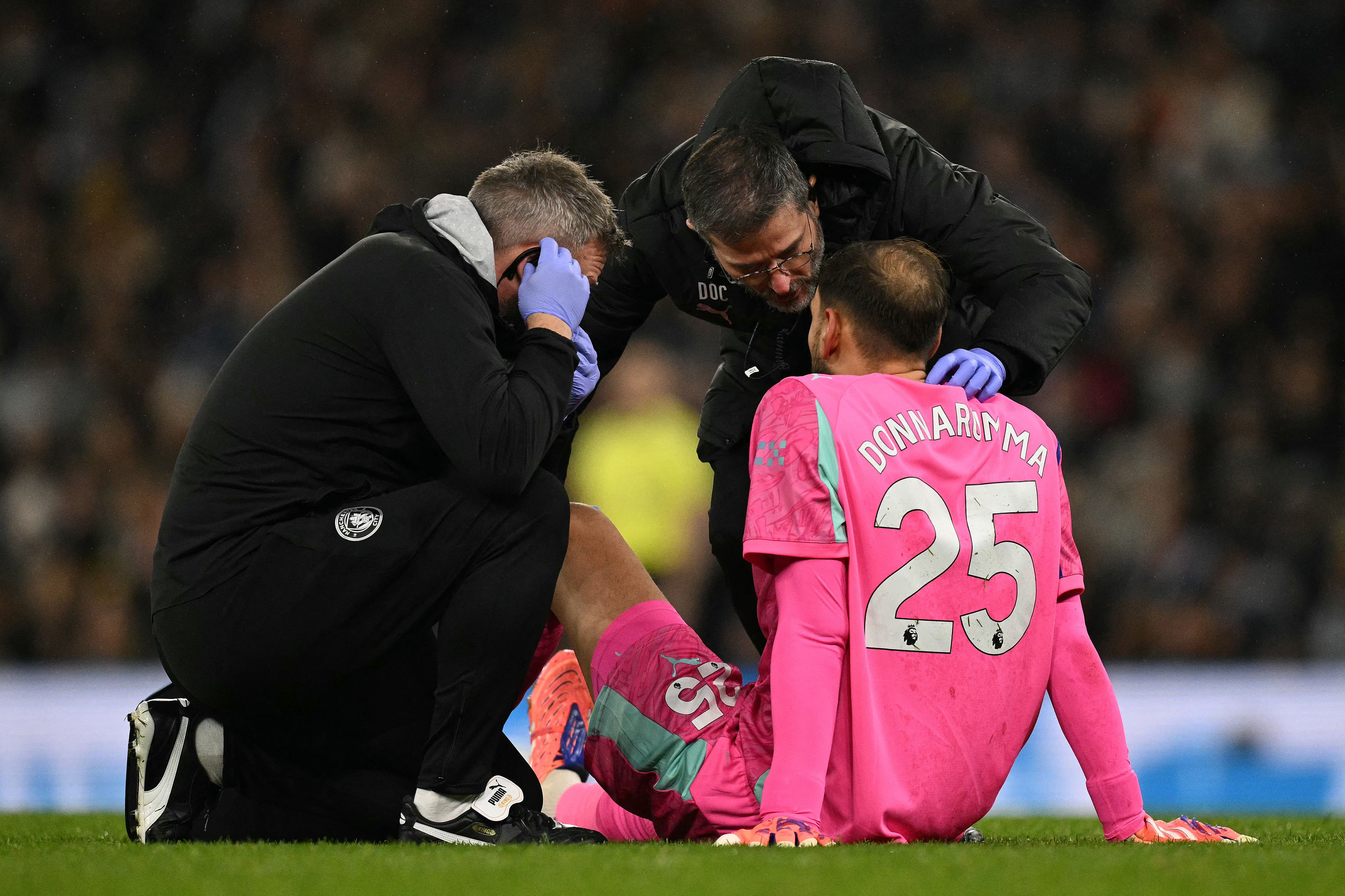 FBL-ENG-PR-MAN CITY-LEEDS