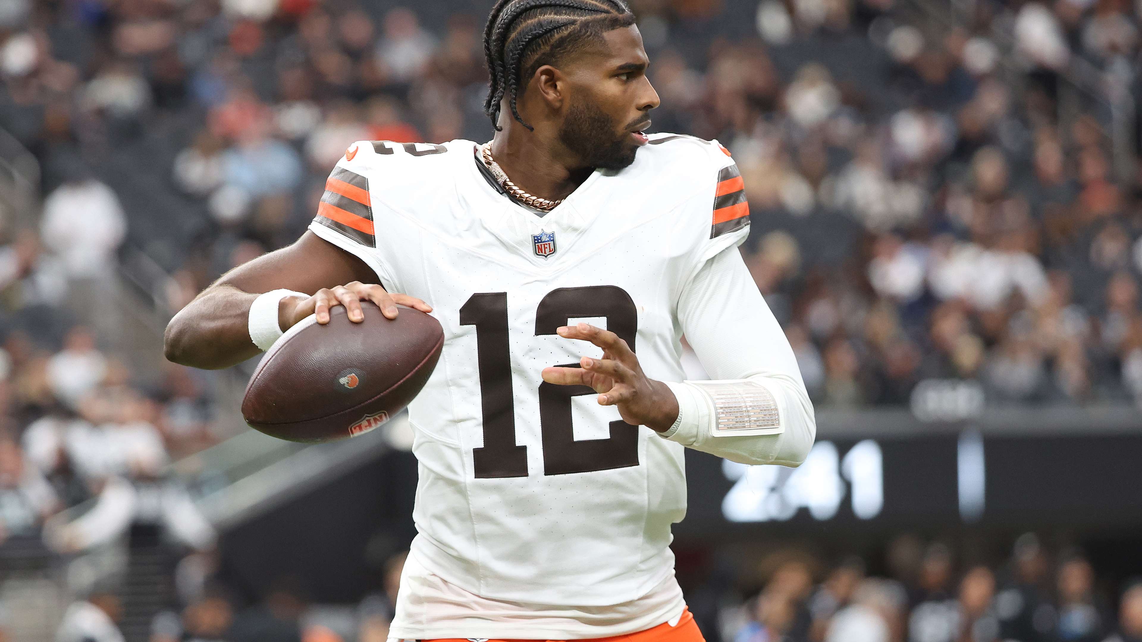 Cleveland Browns v Las Vegas Raiders