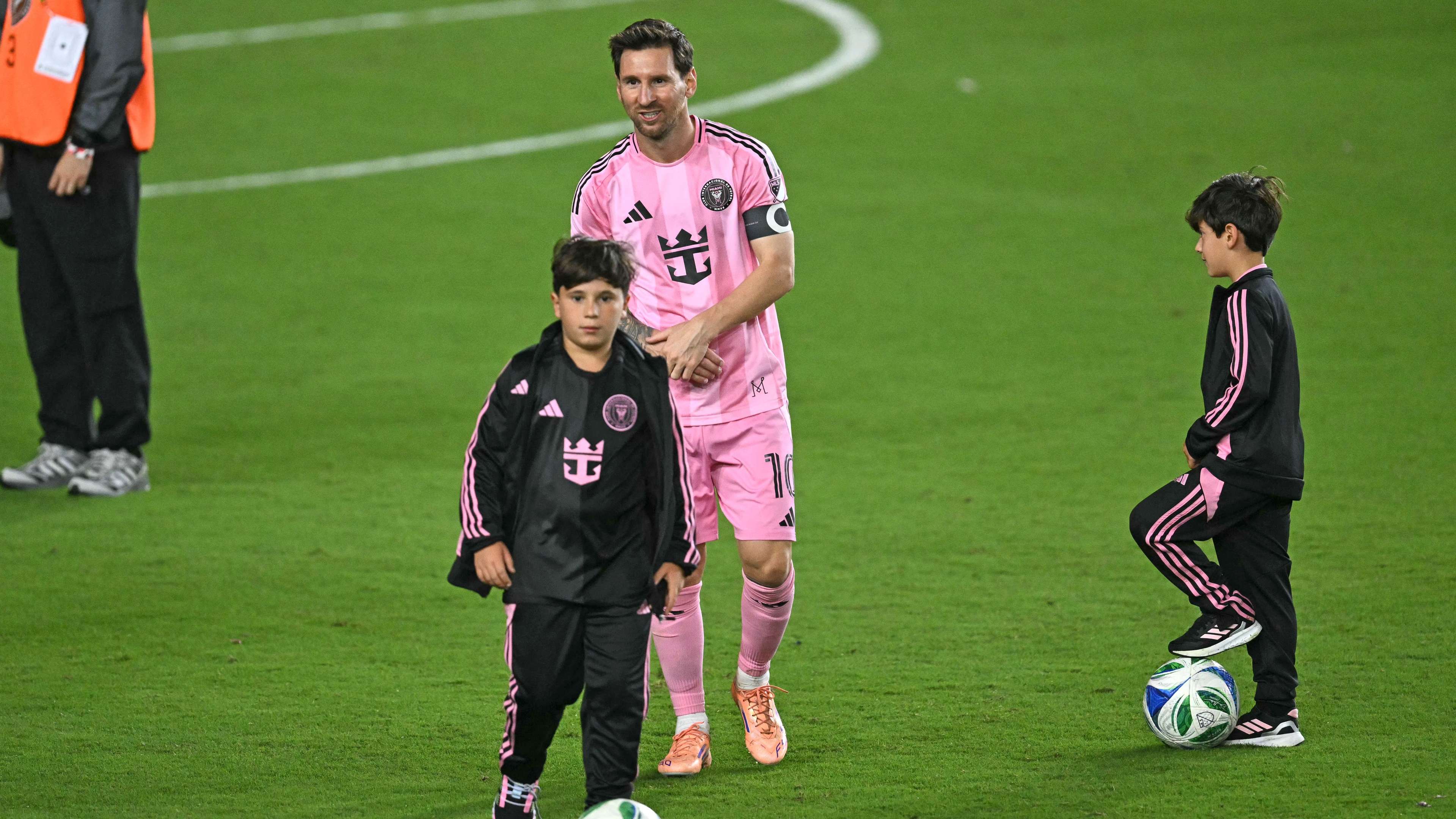 FBL-MLS-USA-MIAMI-NEW YORK