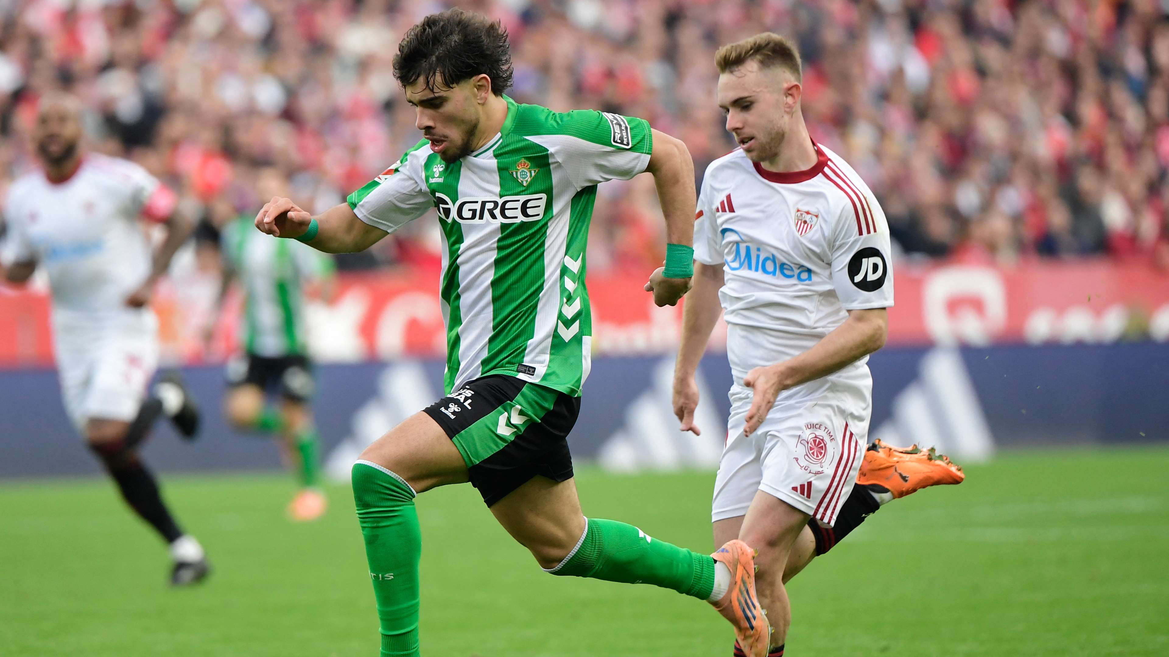 FBL-ESP-LIGA-SEVILLA-REAL BETIS