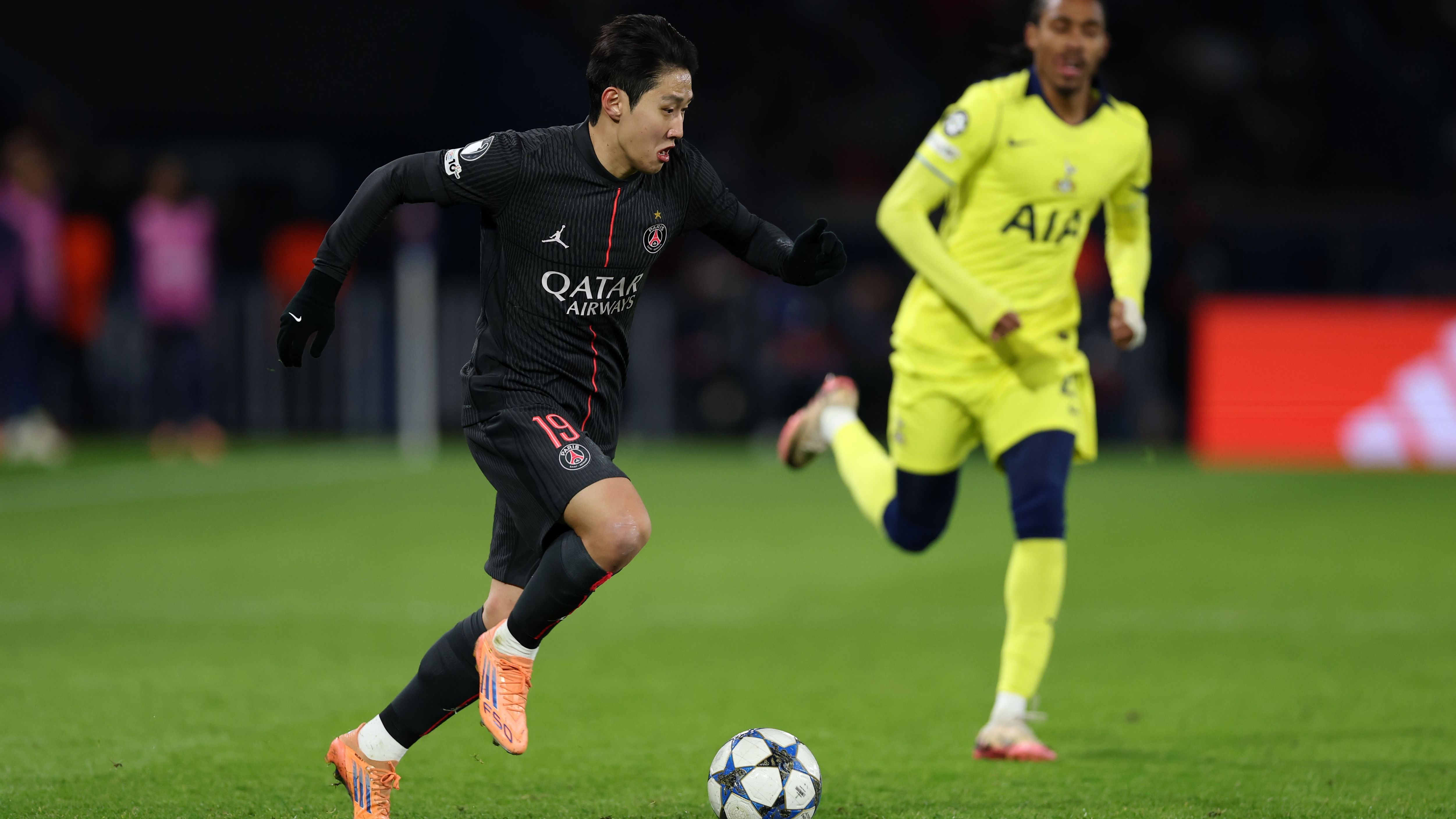 Paris Saint-Germain v Tottenham Hotspur - UEFA Champions League 2025/26 League Phase MD5