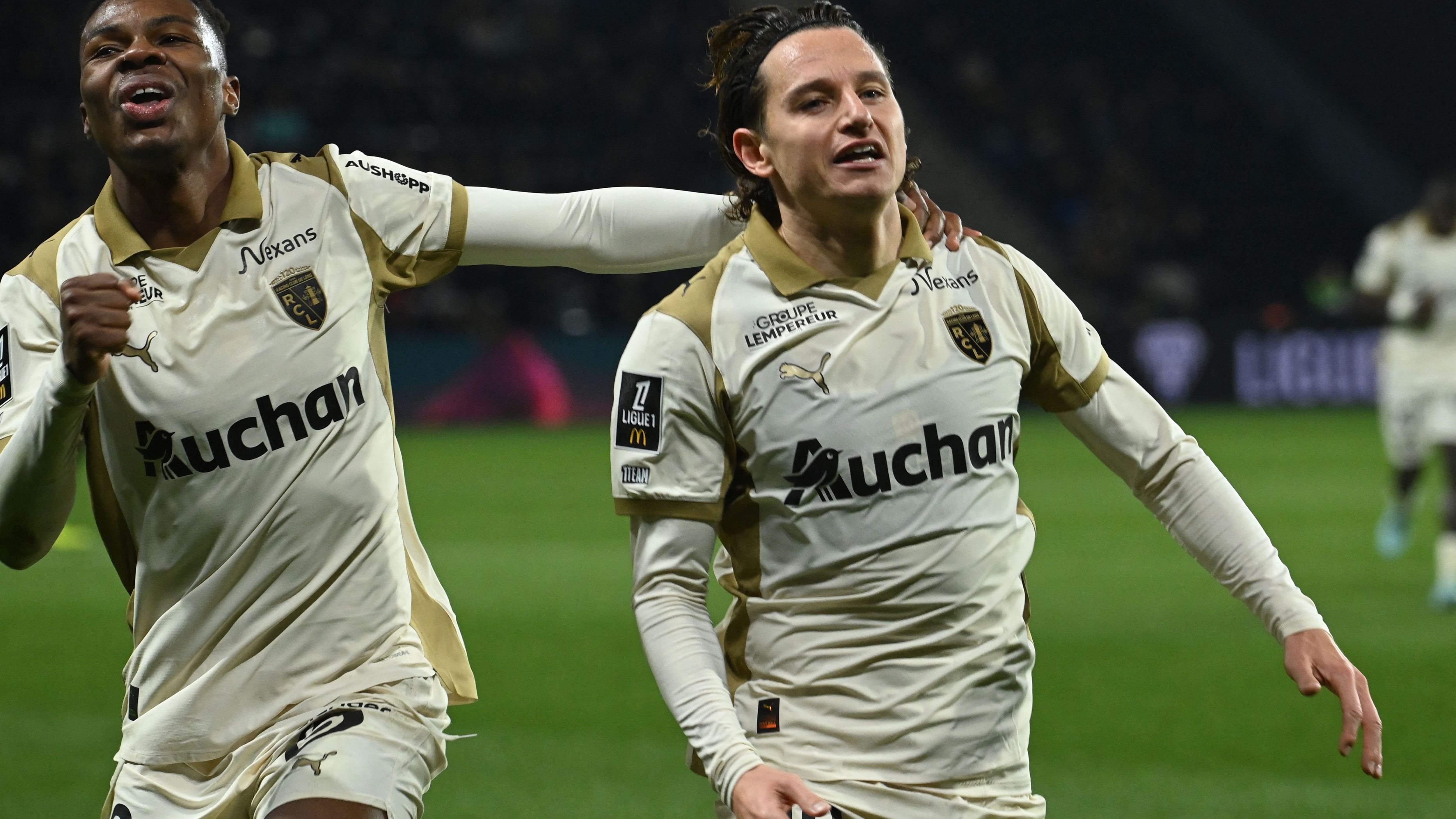 FBL-FRA-LIGUE1-ANGERS-LENS