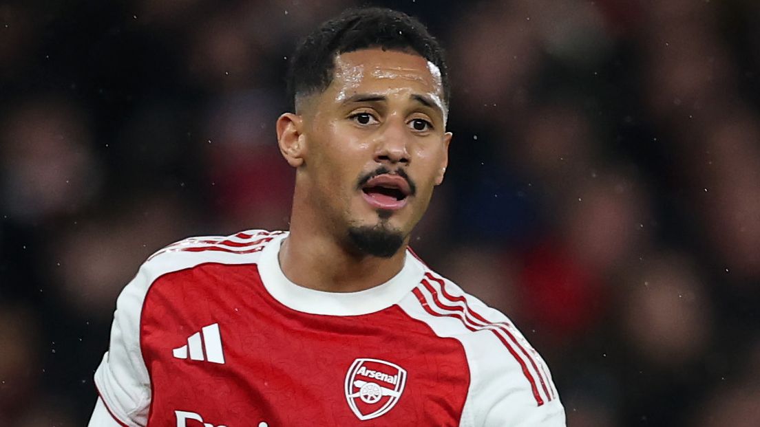 William Saliba forced to 'modify his running' after ankle injury as Mikel Arteta reveals comeback date for Arsenal defender | Goal.com UK