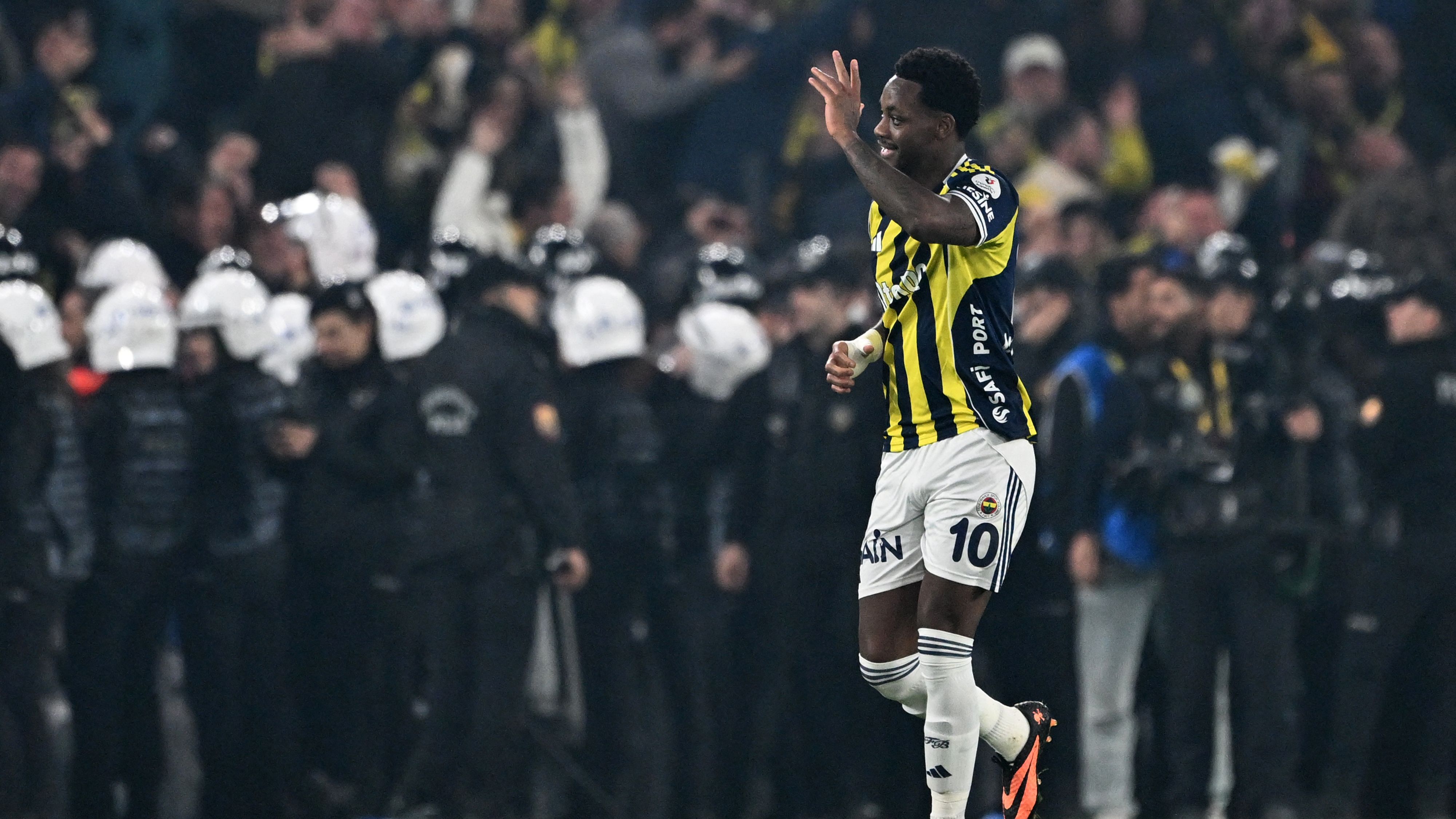 TUR-FBL-SUPERLIG-FENERBAHCE-GALATASXARAY