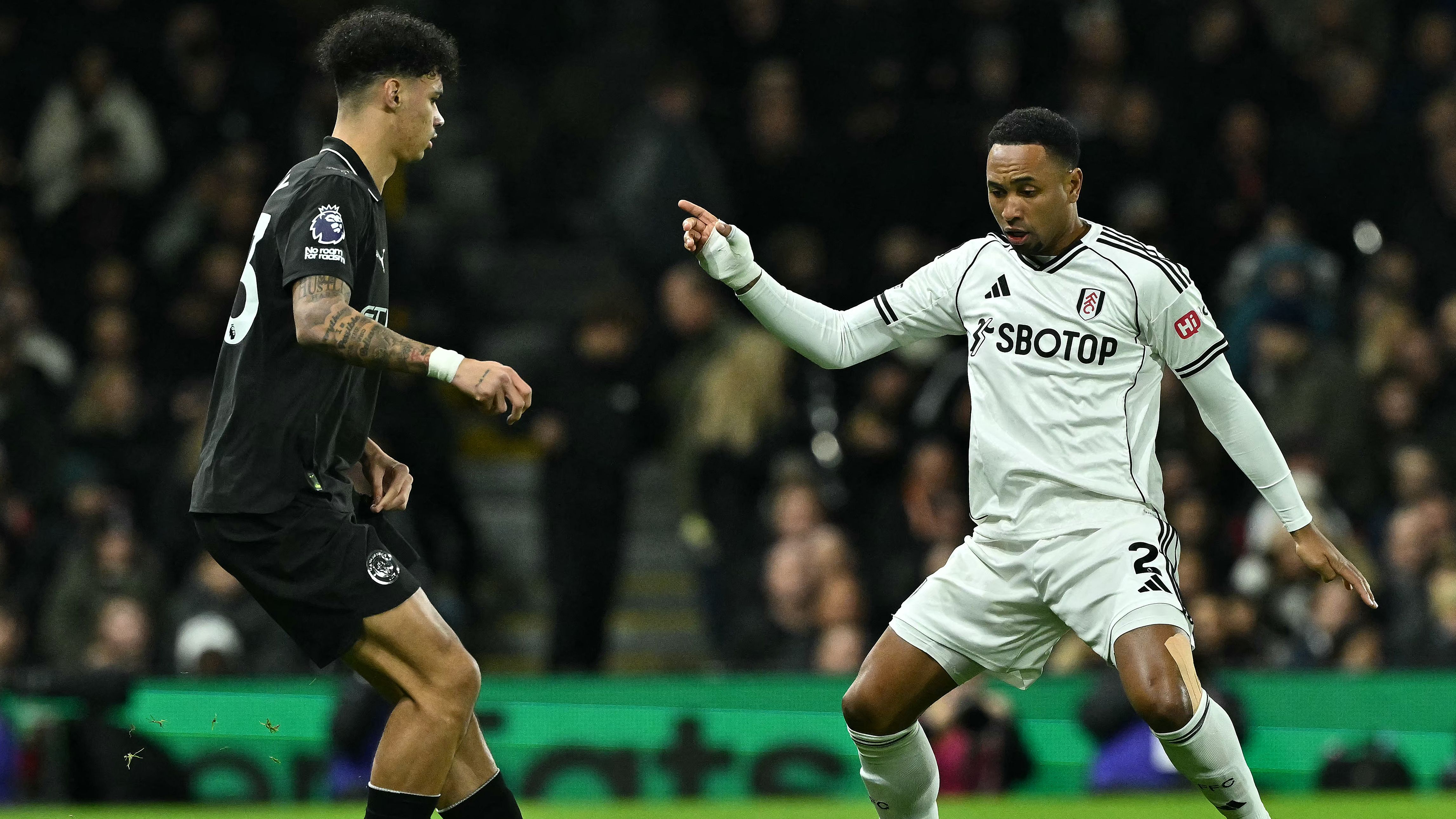 CORRECTION / FBL-ENG-PR-FULHAM-MAN CITY