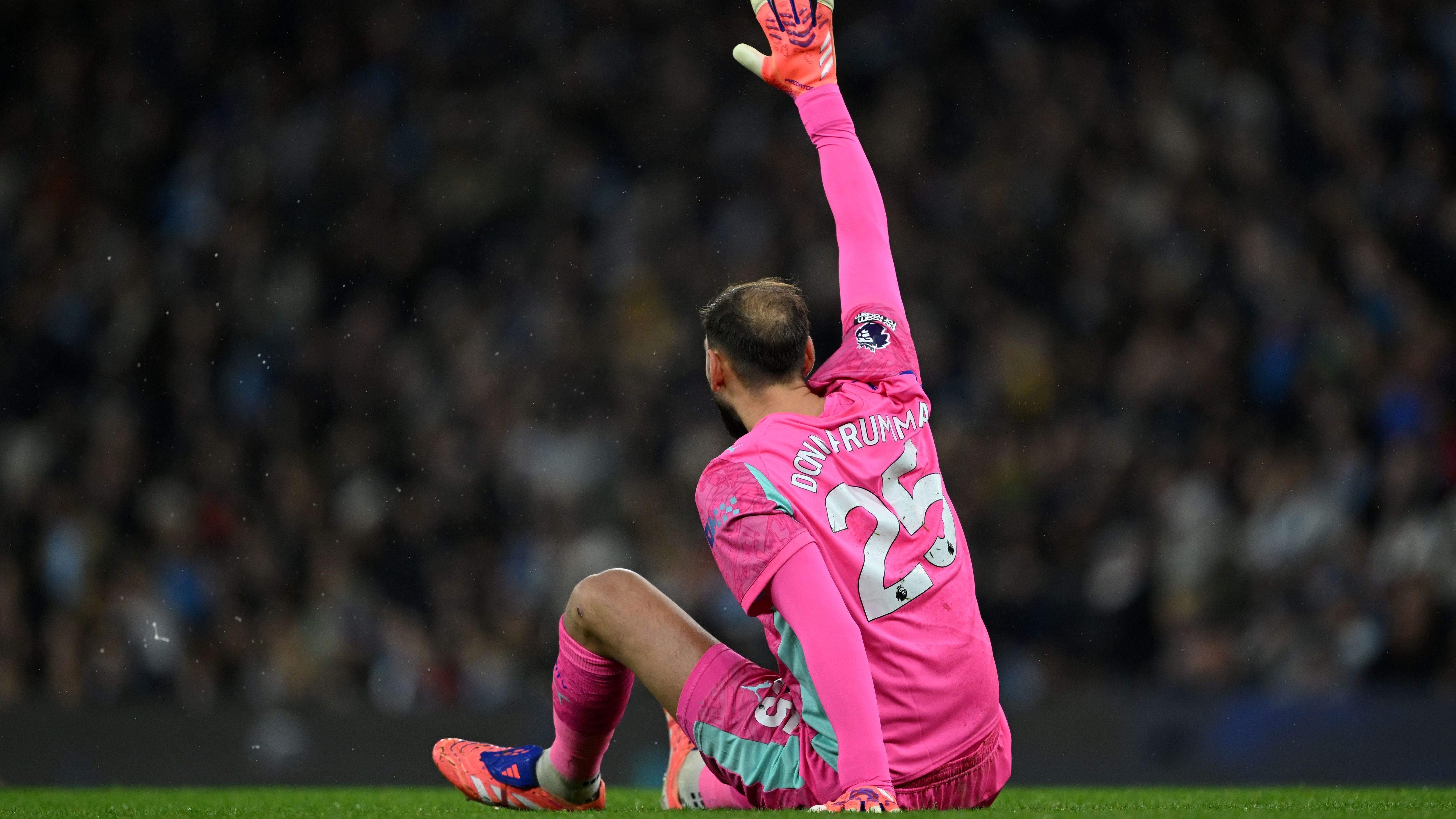 Manchester City v Leeds United - Premier League