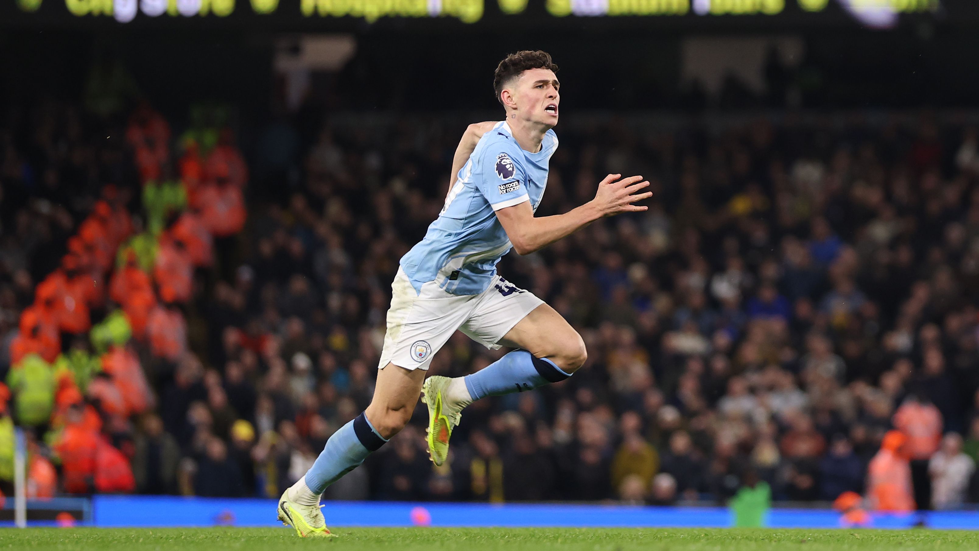 Manchester City v Leeds United - Premier League