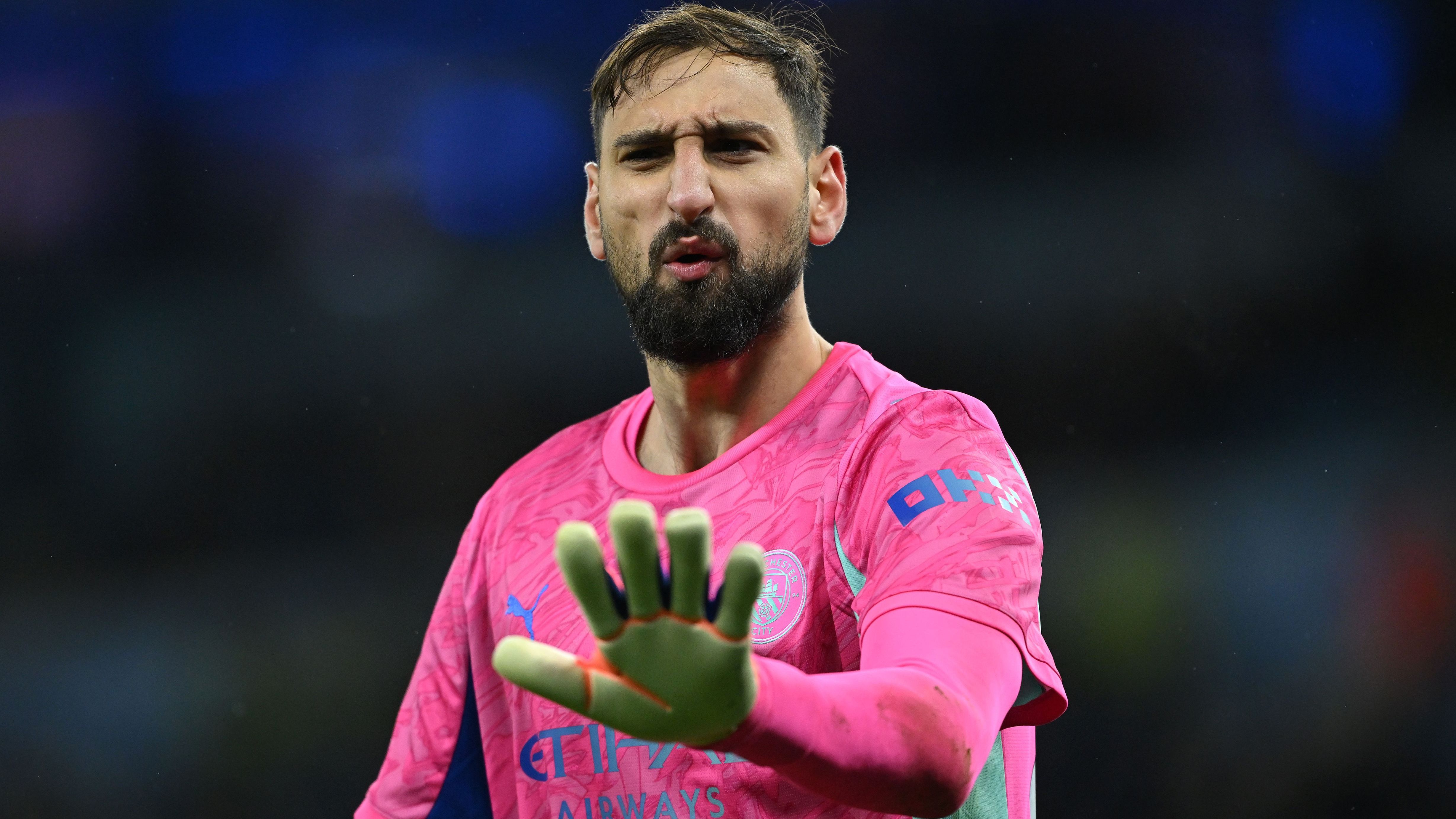 Manchester City v Leeds United - Premier League