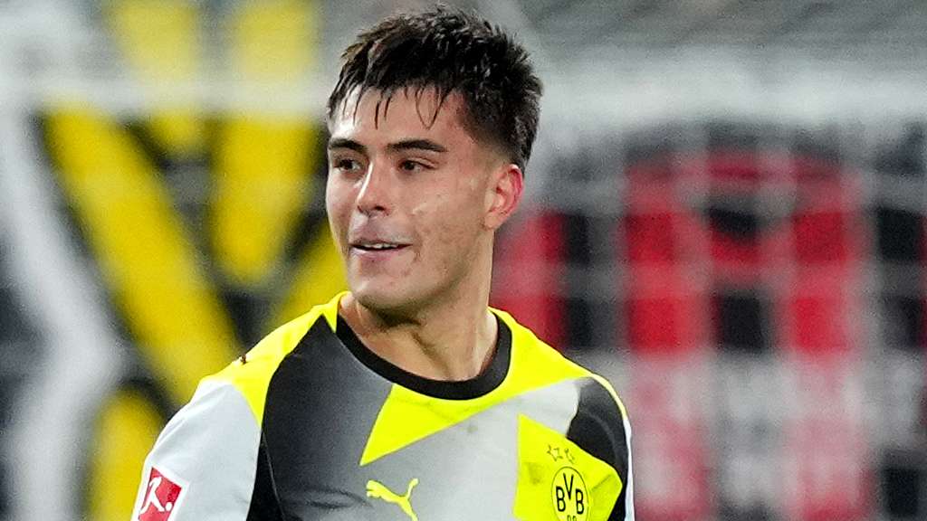 Bayer 04 Leverkusen v Borussia Dortmund - Bundesliga