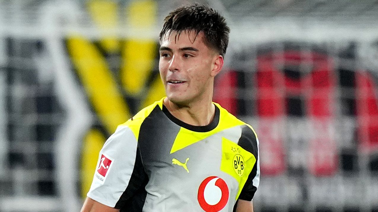 Bayer 04 Leverkusen v Borussia Dortmund - Bundesliga