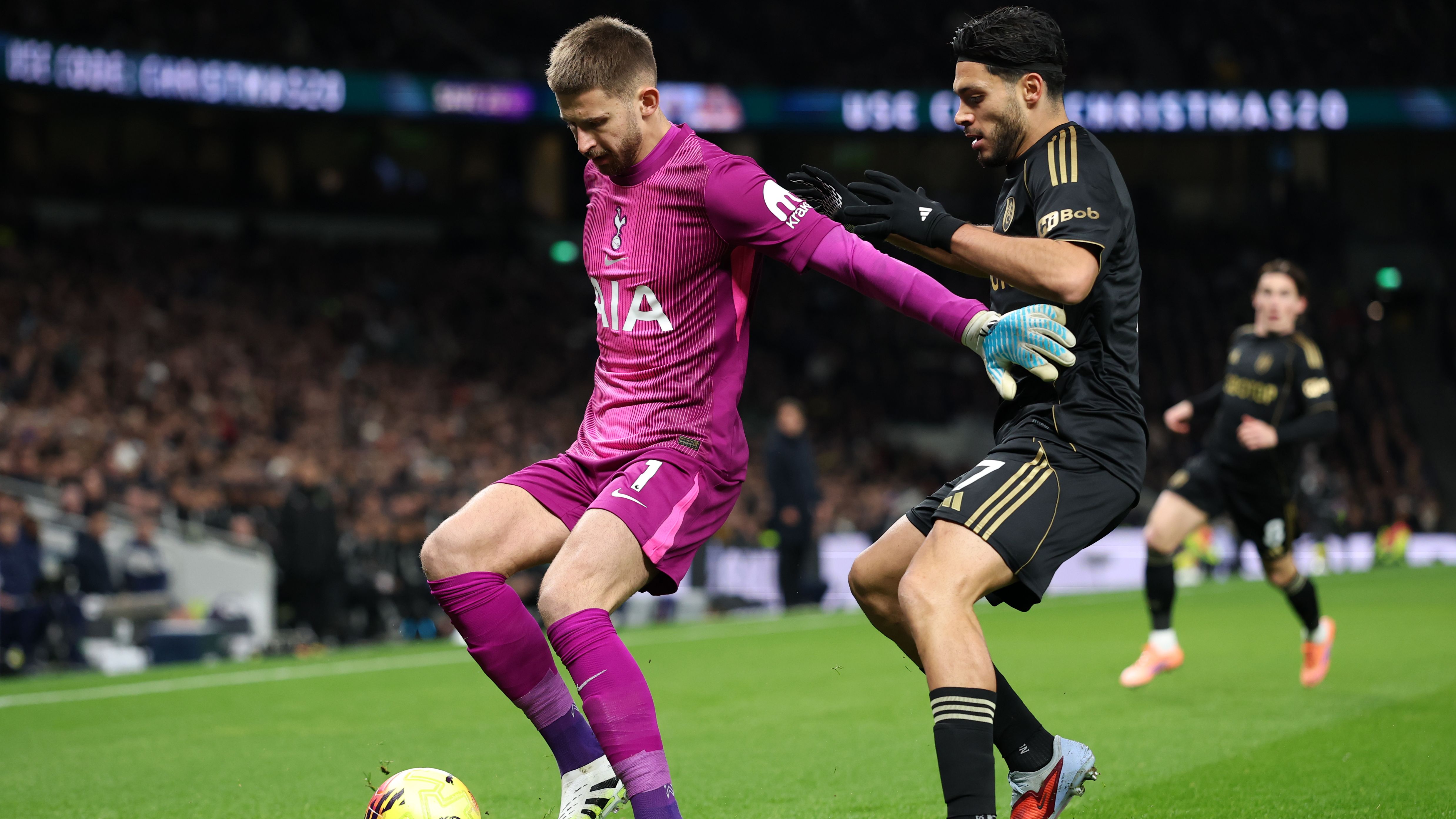Tottenham Hotspur v Fulham - Premier League