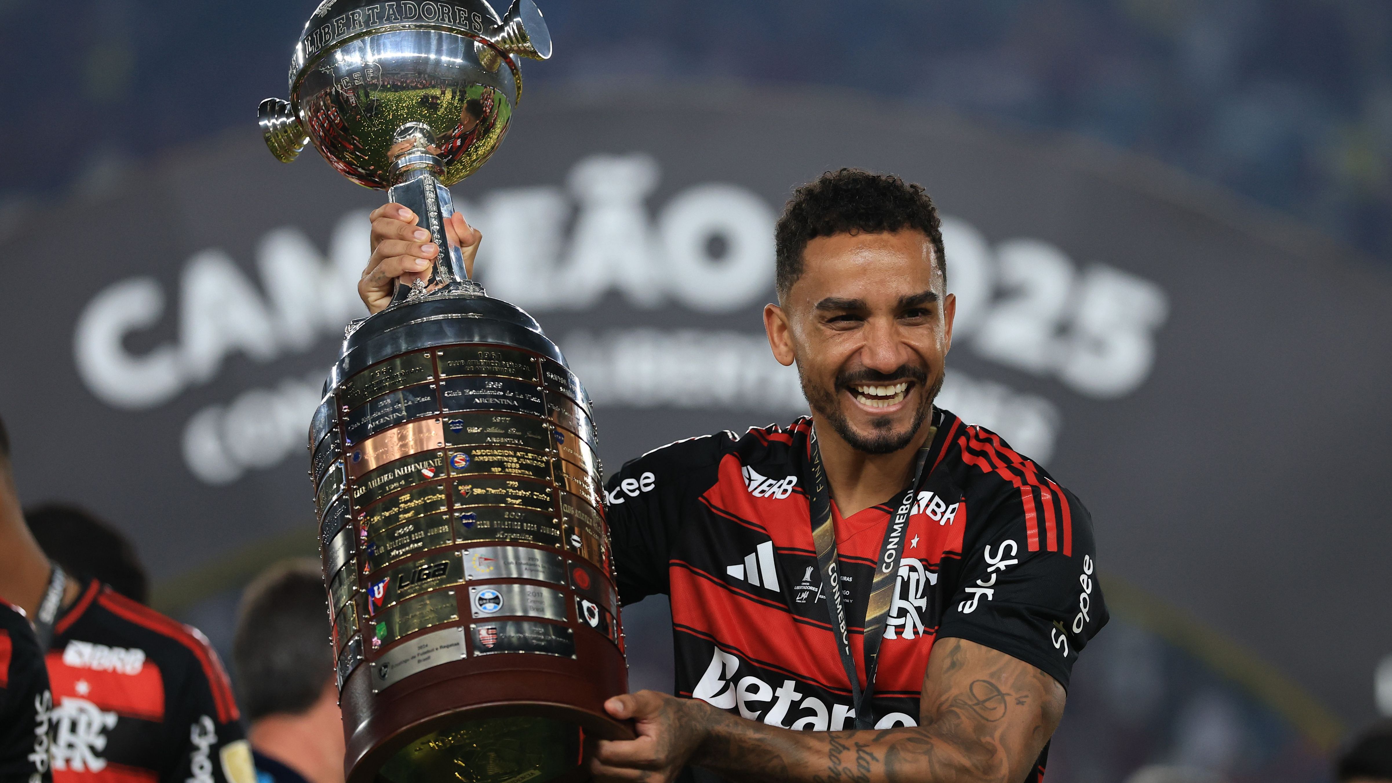 Palmeiras v Flamengo - Copa CONMEBOL Libertadores 2025 Final