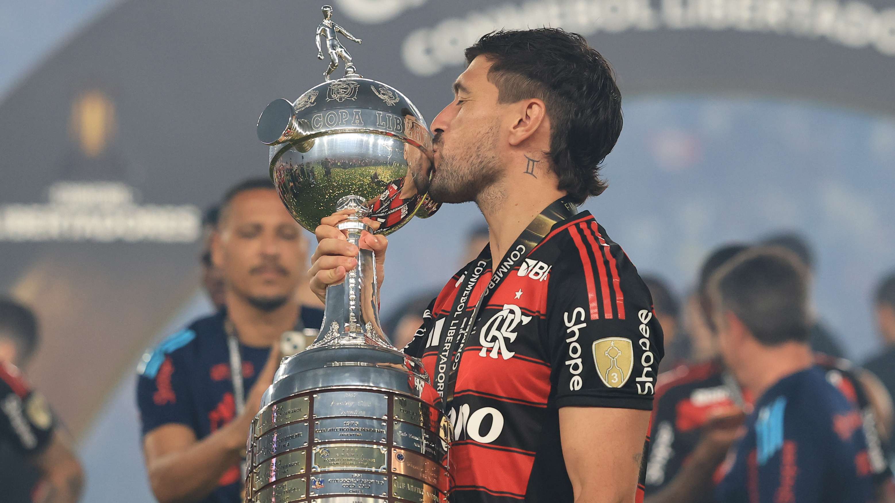 Palmeiras v Flamengo - Copa CONMEBOL Libertadores 2025 Final