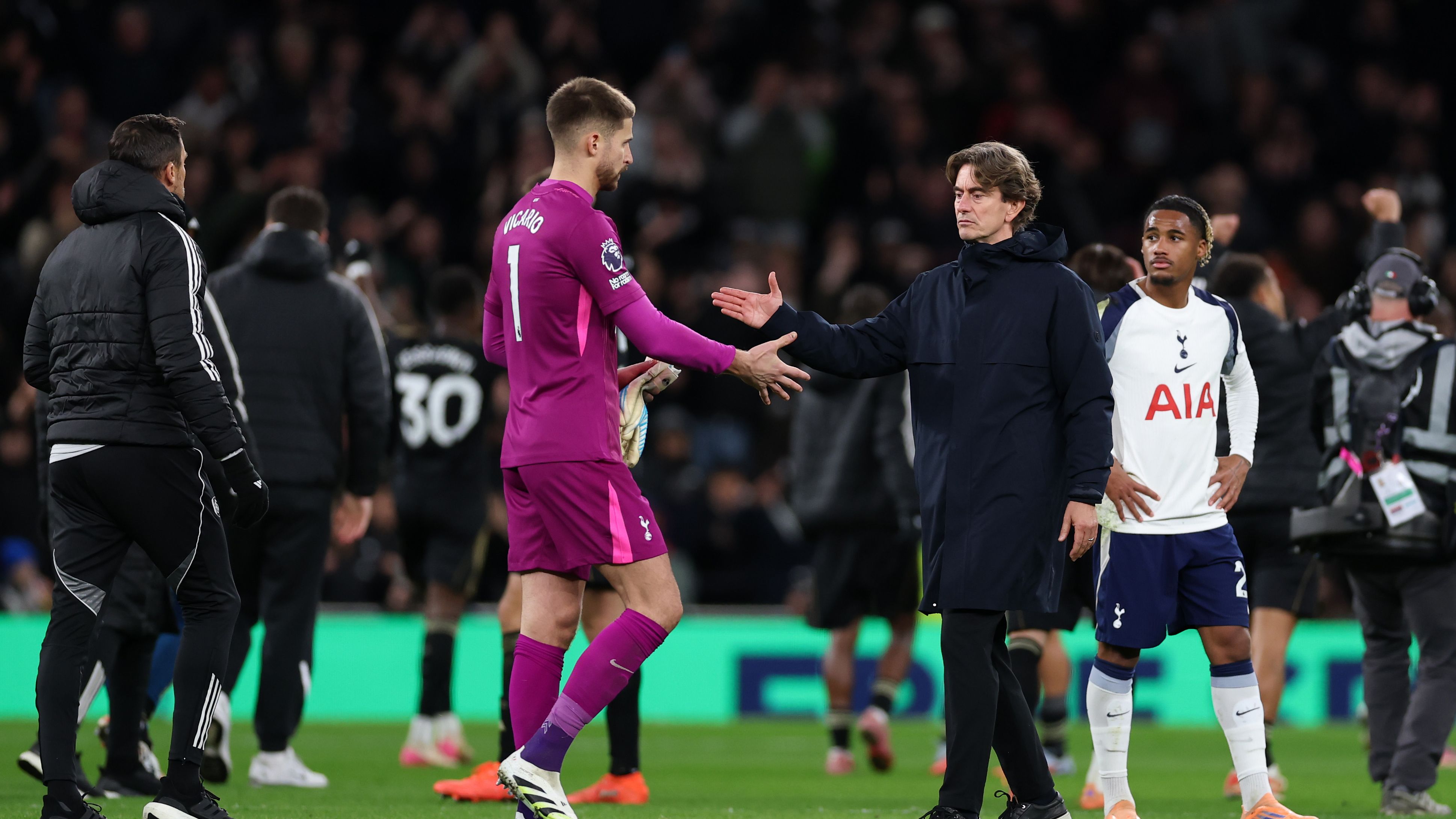 Tottenham Hotspur v Fulham - Premier League