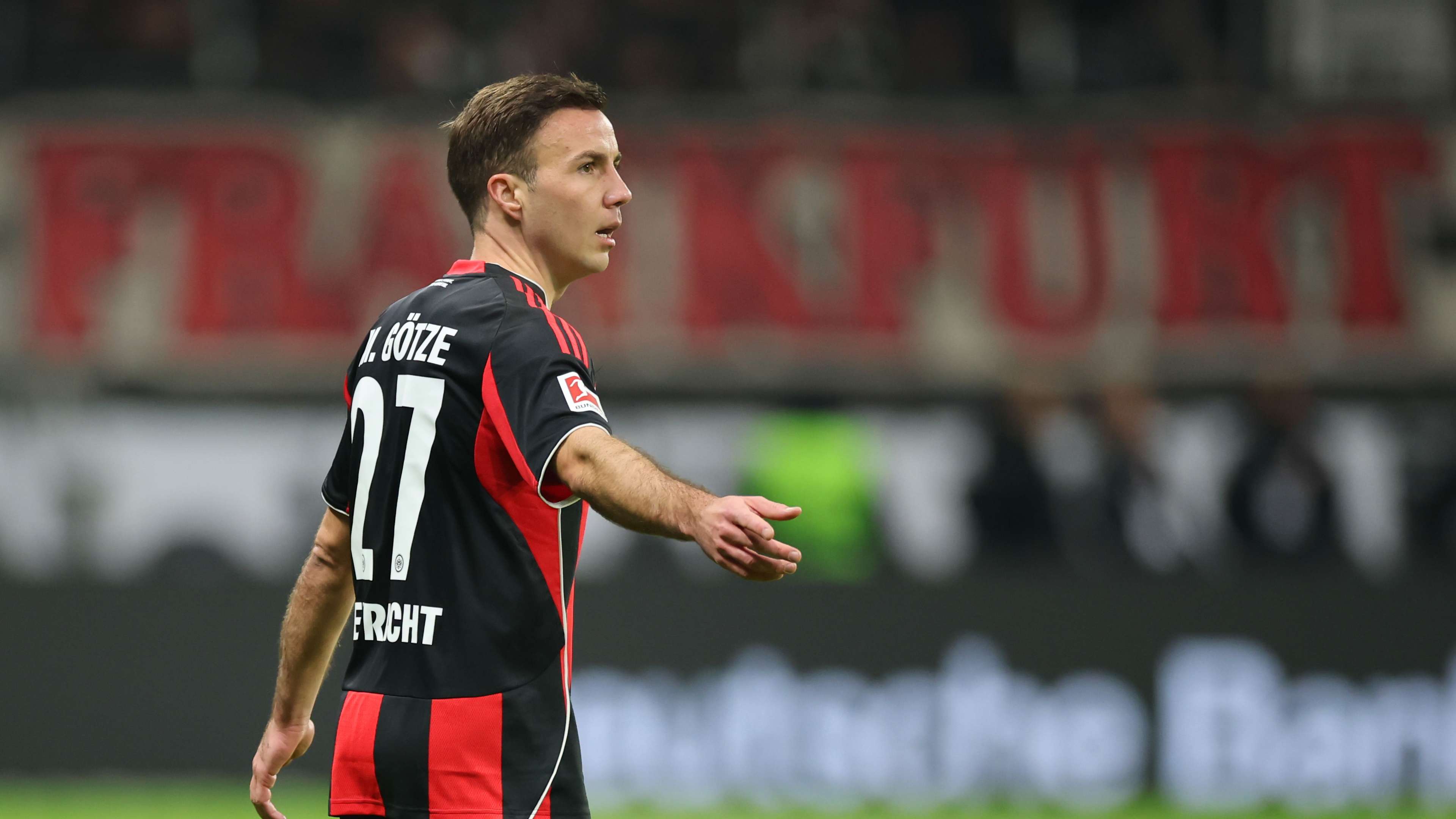 Eintracht Frankfurt v VfL Wolfsburg - Bundesliga